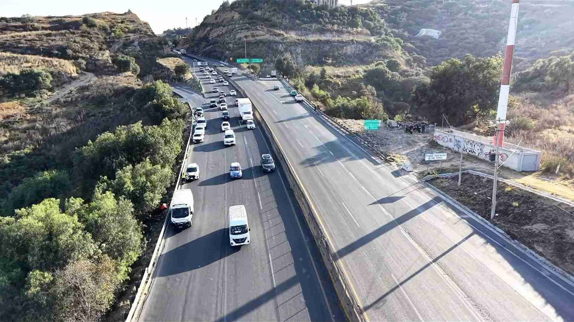 ¿Qué Pasó Hoy en la Autopista Chamapa - La Venta? Retiran Traileres y Reabren Circulación tras Choque en Salida a Nicolás Romero
