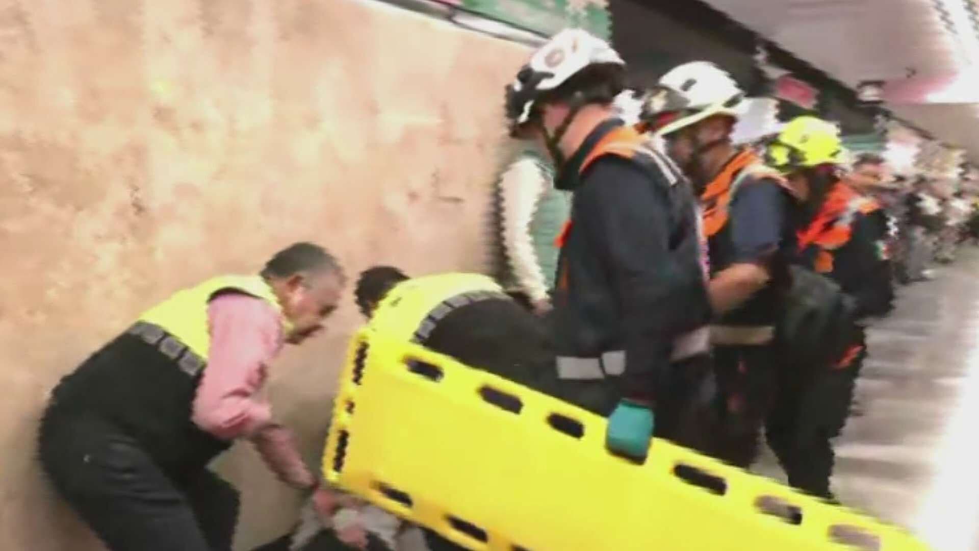 Momento del Simulacro Regional 2026 en el Metro de CDMX