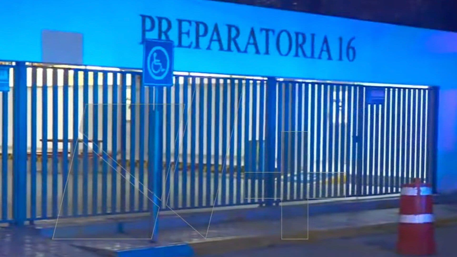 Moviliza Presunta Amenaza de Balacera en Preparatoria 16 de la UANL en San Nicolás, NL
