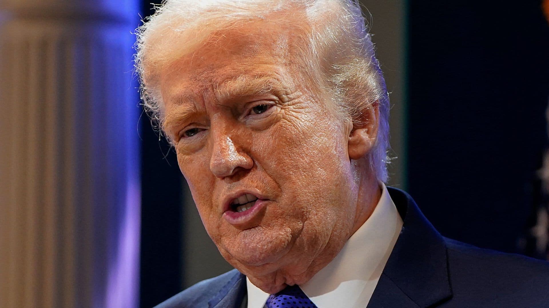 Trump Responde a la Corte Suprema y Anuncia Arancel Global de 10%