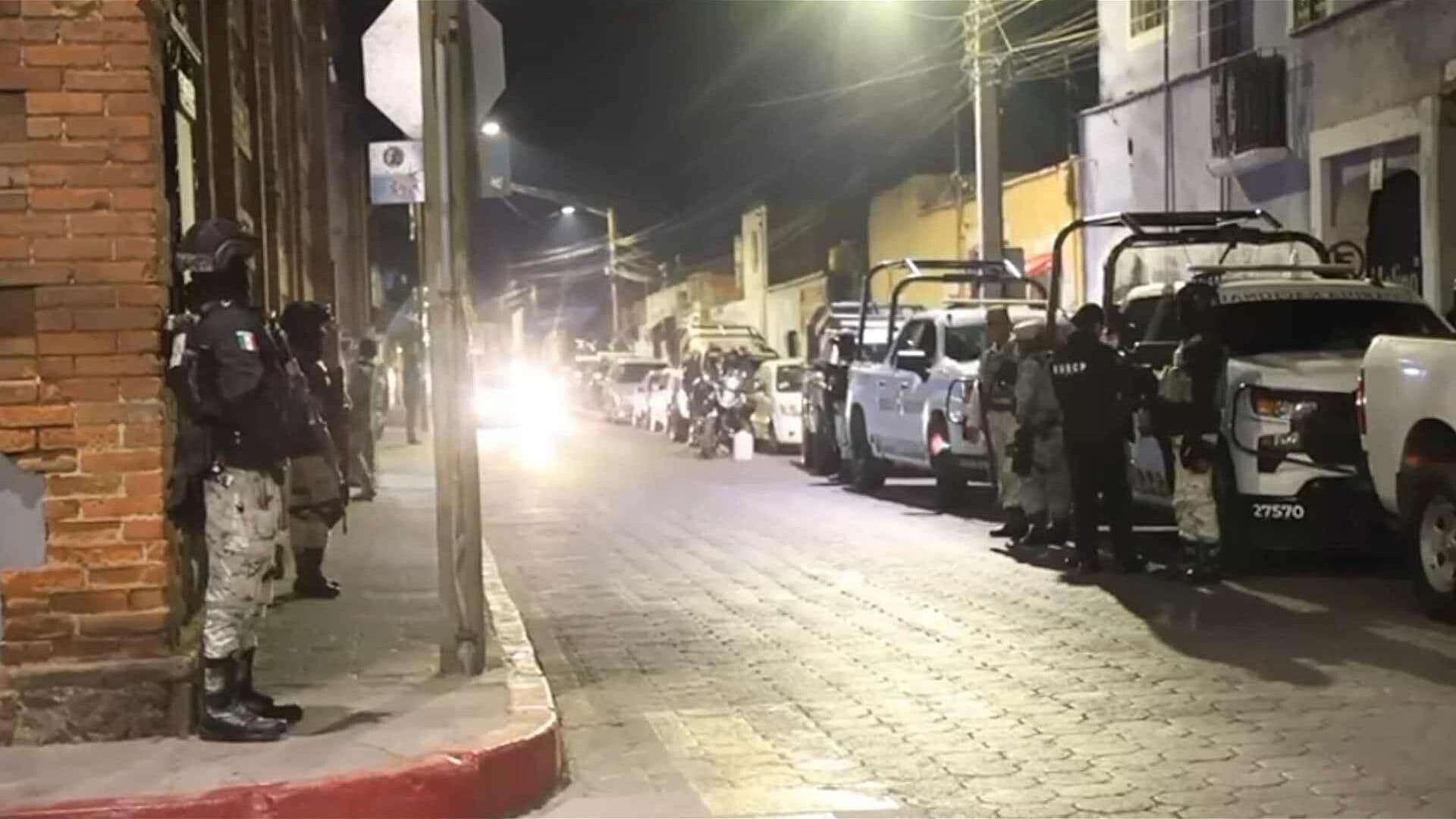 Por Tierra y Aire, Así Trasladaron a 30 Reos del Penal de San Pedro Cholula, Puebla