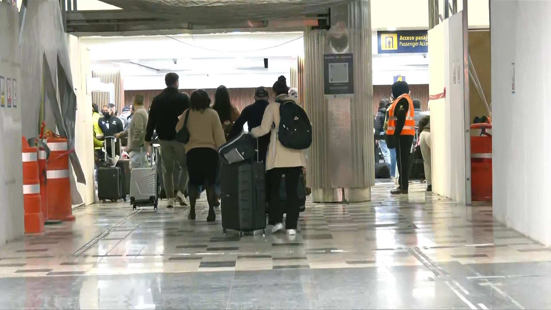 ¿Hay Vuelos Cancelados a Guadalajara Hoy? Así el Reporte en el AICM