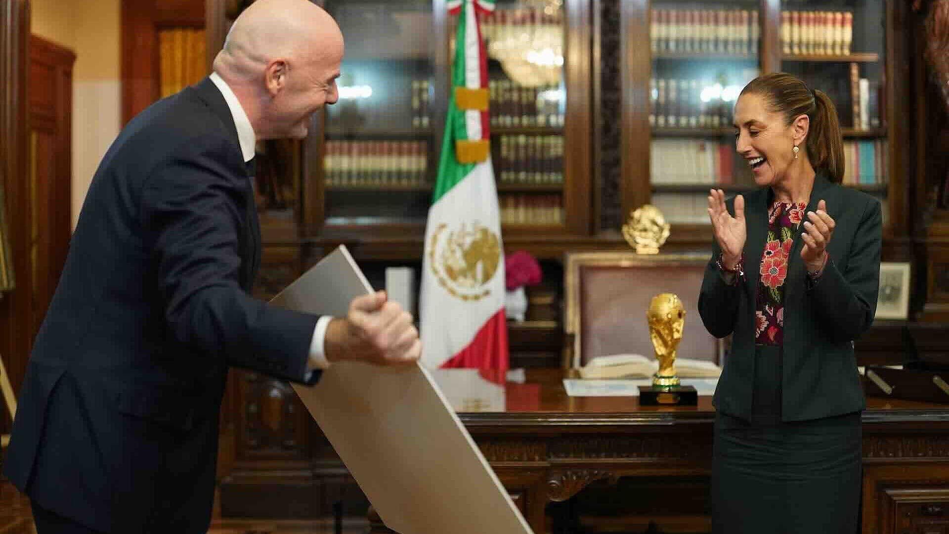 Sheinbaum Se Reúne con el Presidente de la FIFA, Gianni Infantino, a 10 Meses del Mundial