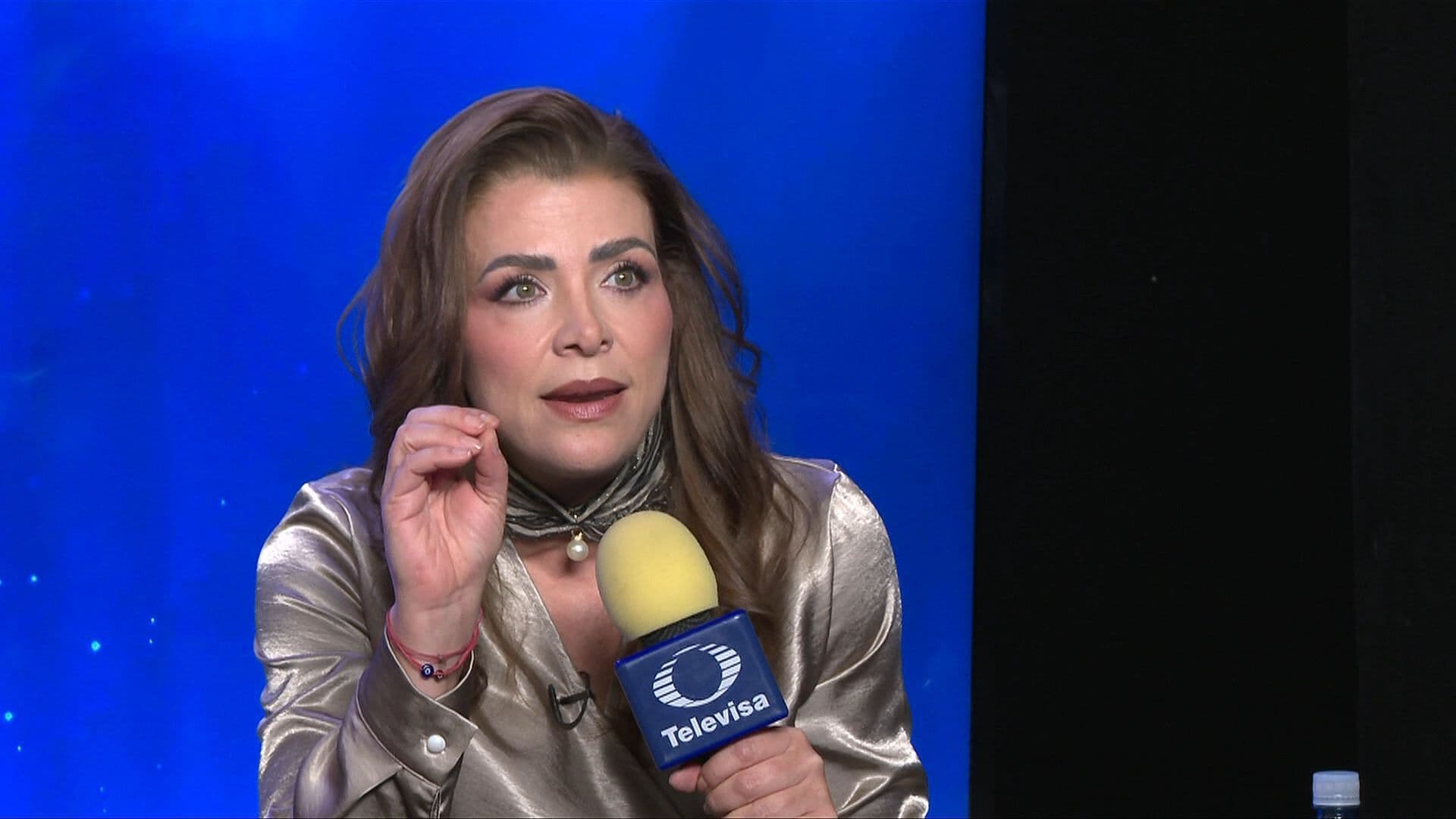 Lisset Protagoniza Microdrama de ViX y Le Llaman ‘Verdugo con Tacones’