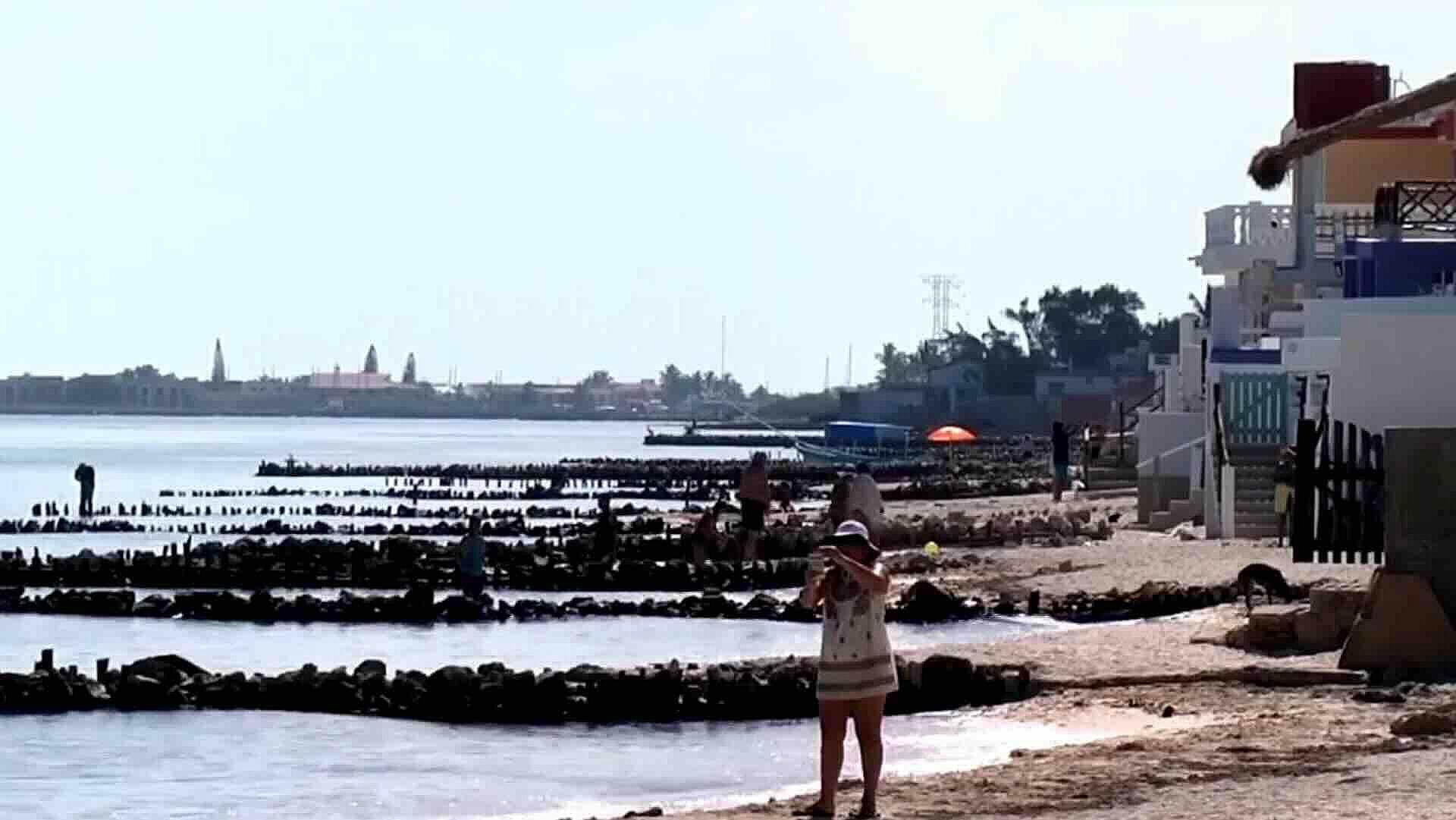 Erosión en Malecón de Puerto Progreso Dejó Sin Playa Varios Tramos en Yucatán