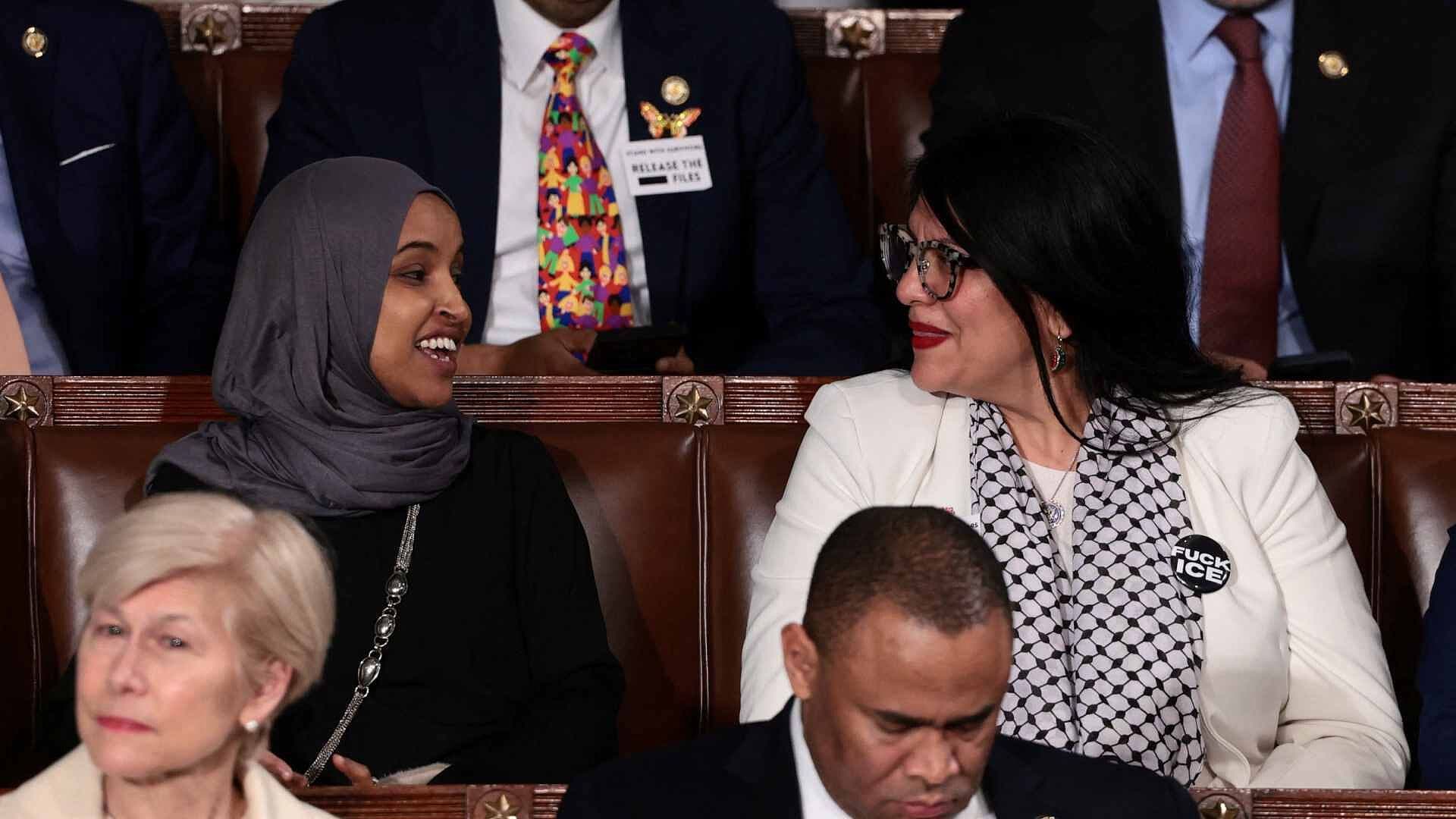 VIDEO: Demócratas Interrumpen con Gritos Discurso de Donald Trump; Así Reaccionó