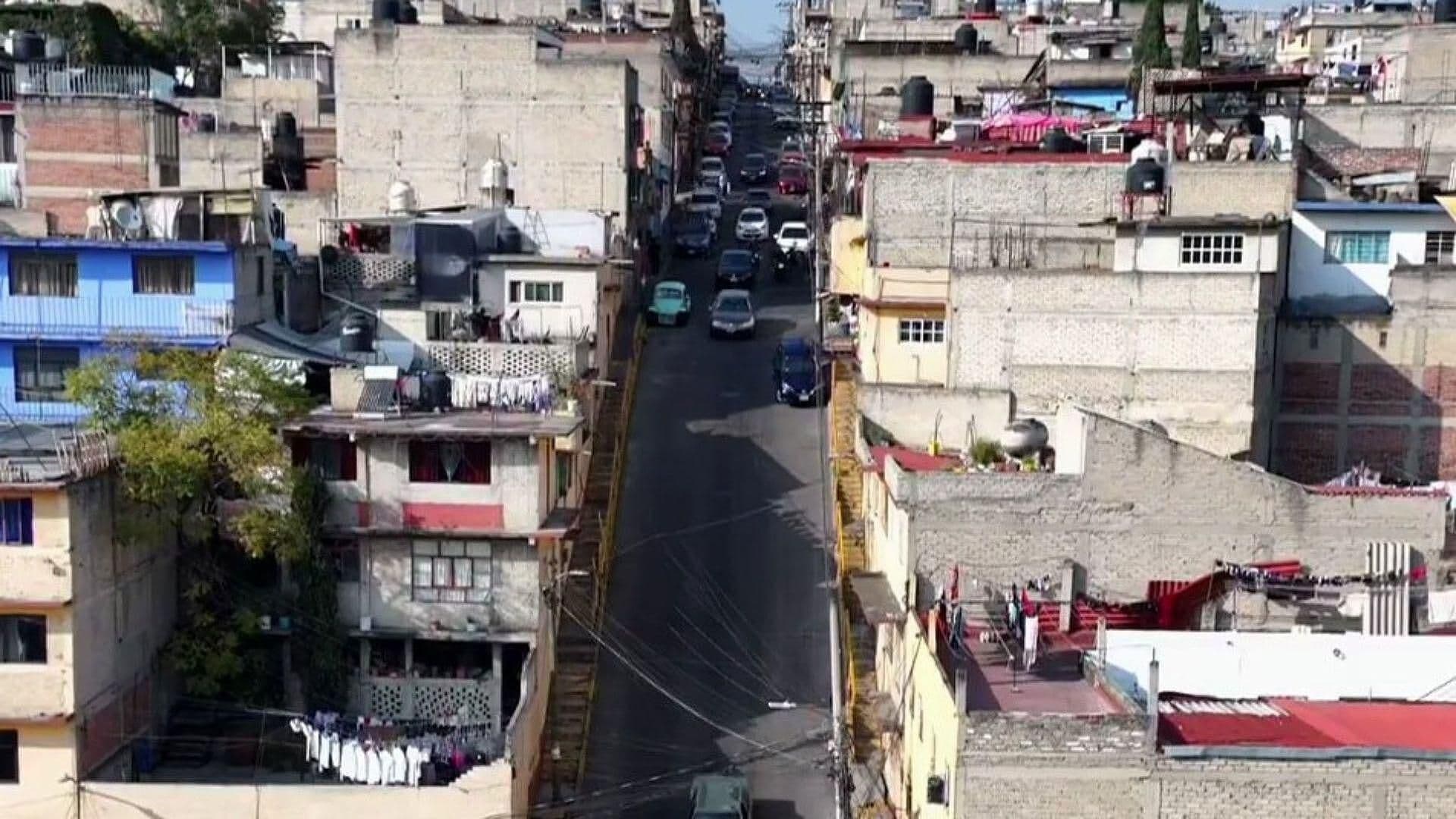 Vecinos de la ‘Bajada del Diablo’ Exigen que se Reforme la Calle para Prevenir Accidentes