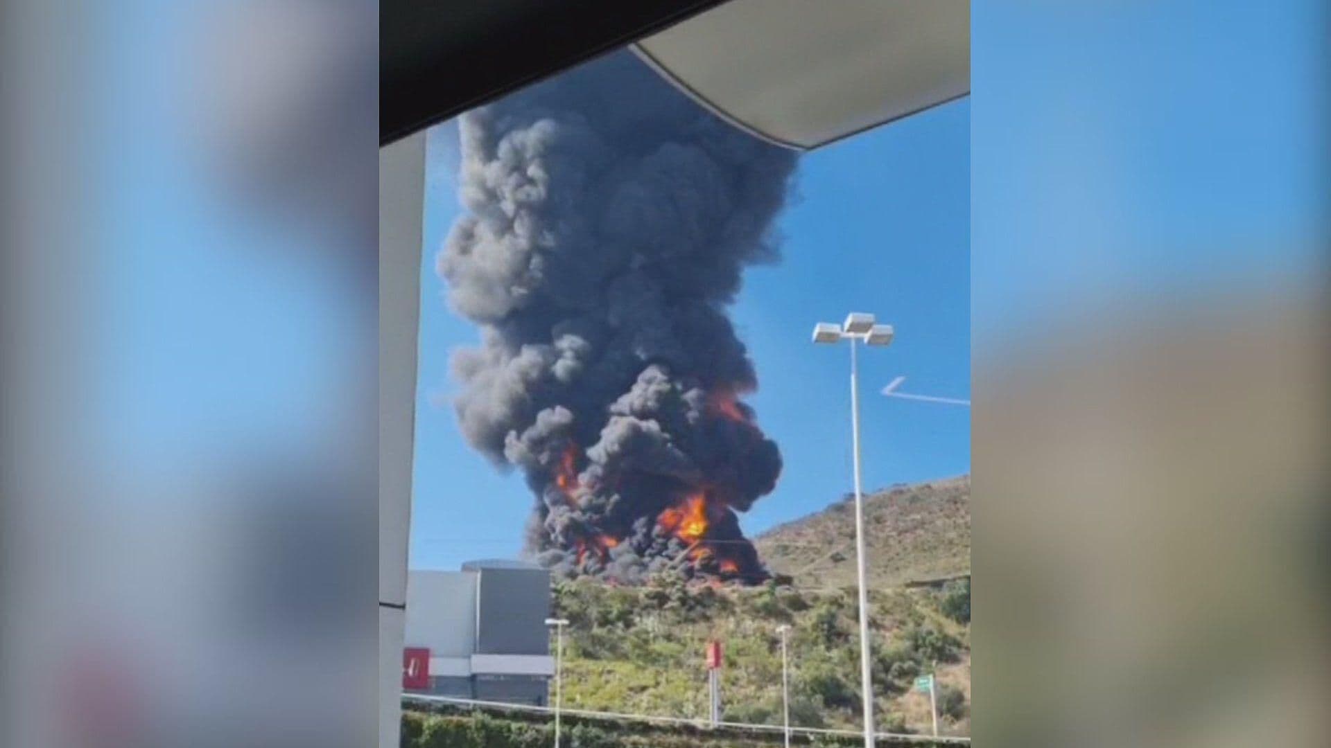 Explosión de Pipa de Gas en la Chamapa-Lechería a la Altura de Atizapán