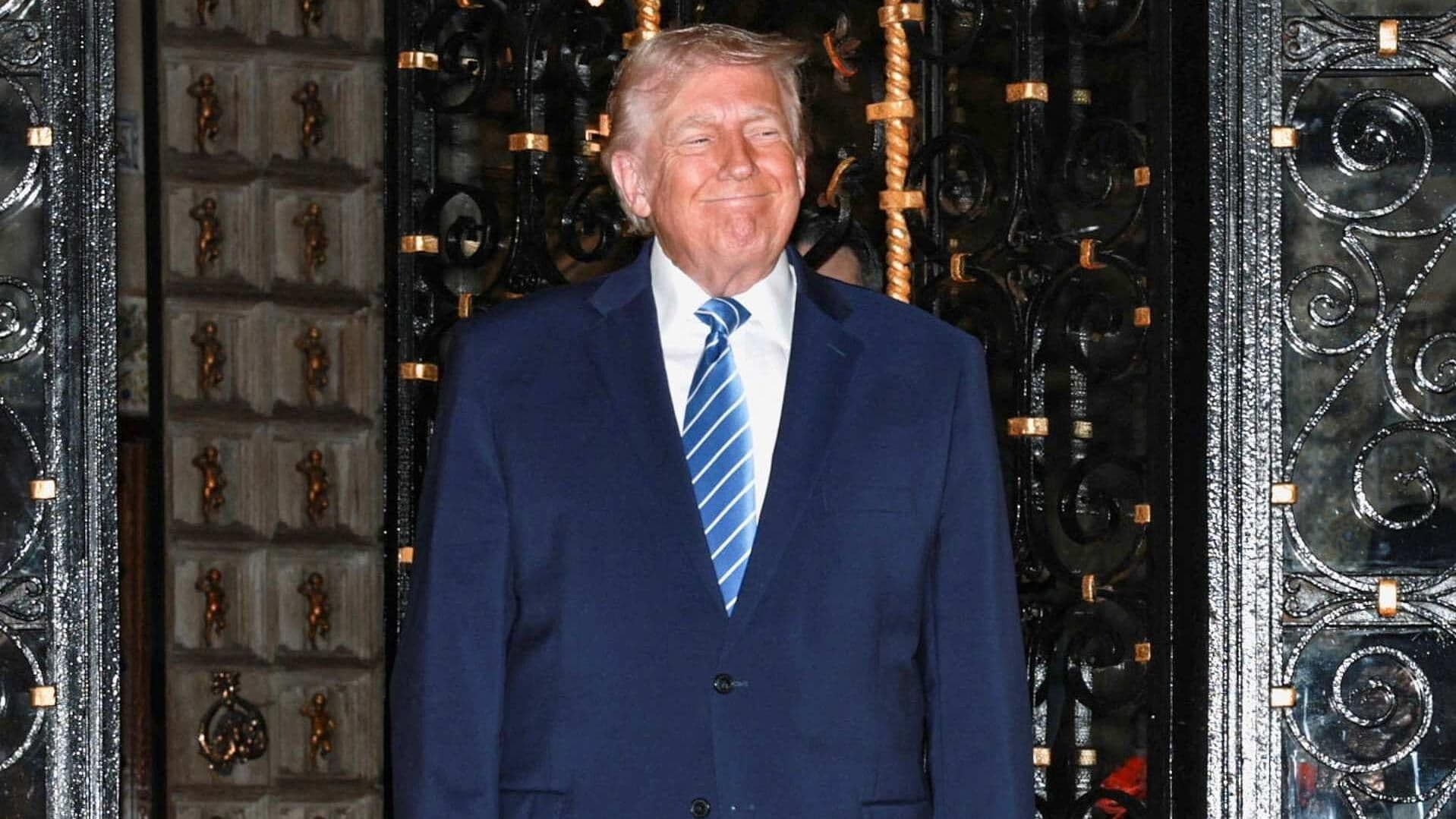 Trump Reveló Llamada con Putin Antes de Reunirse con Zelenski en Mar-a-Lago