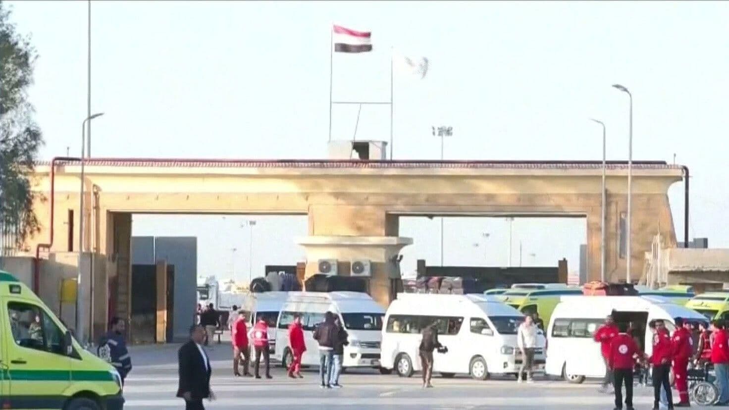 Reabren Cruce Fronterizo de Rafah, entre Gaza y Egipto