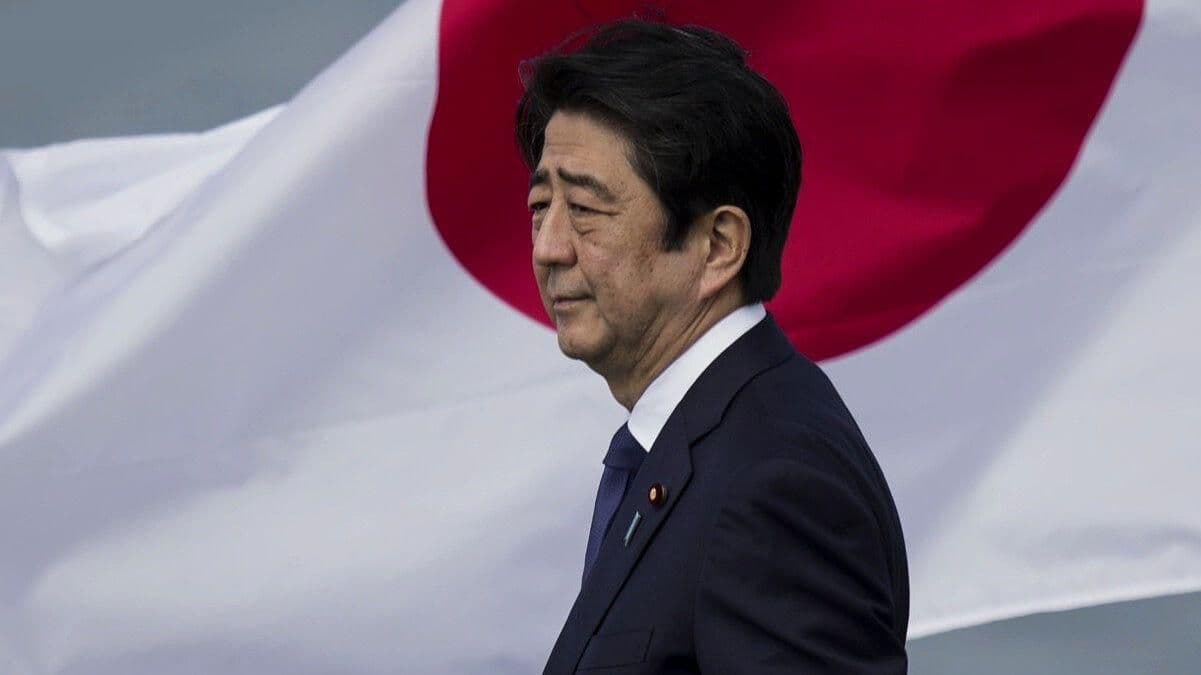 ¿Por qué reconocerán a Shinzo Abe?
