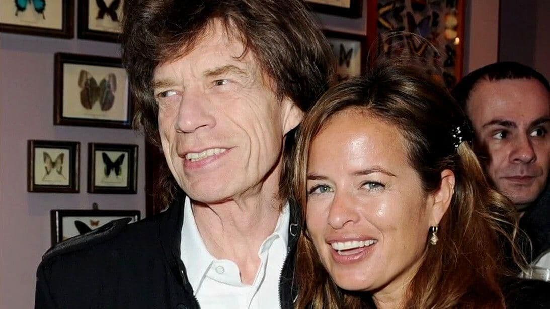 Detienen a Hija de Mick Jagger por Agredir Policías en Ibiza