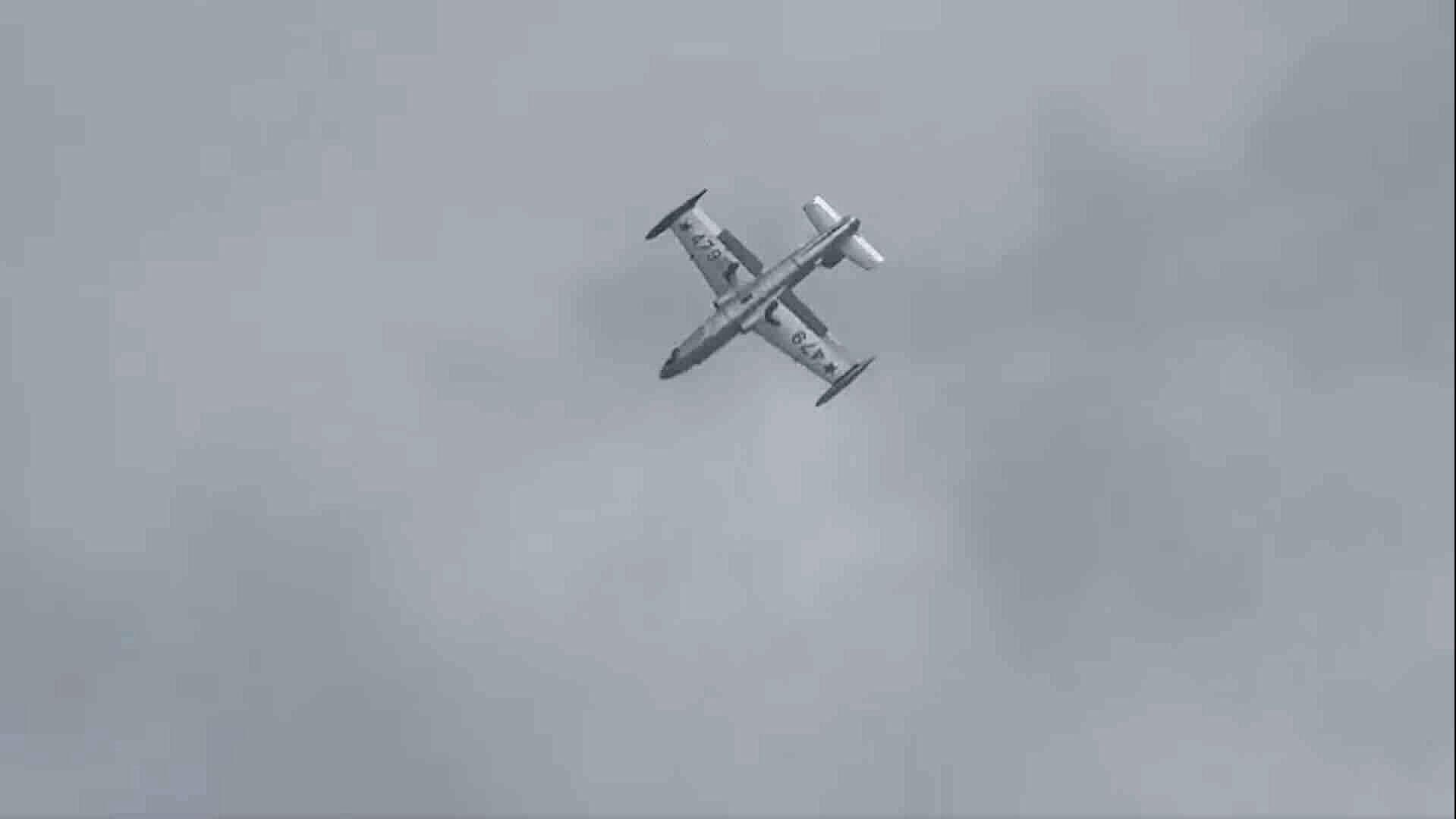Tragedia en Sudáfrica: Piloto Muere Tras Estrellarse en Vuelo de Exhibición