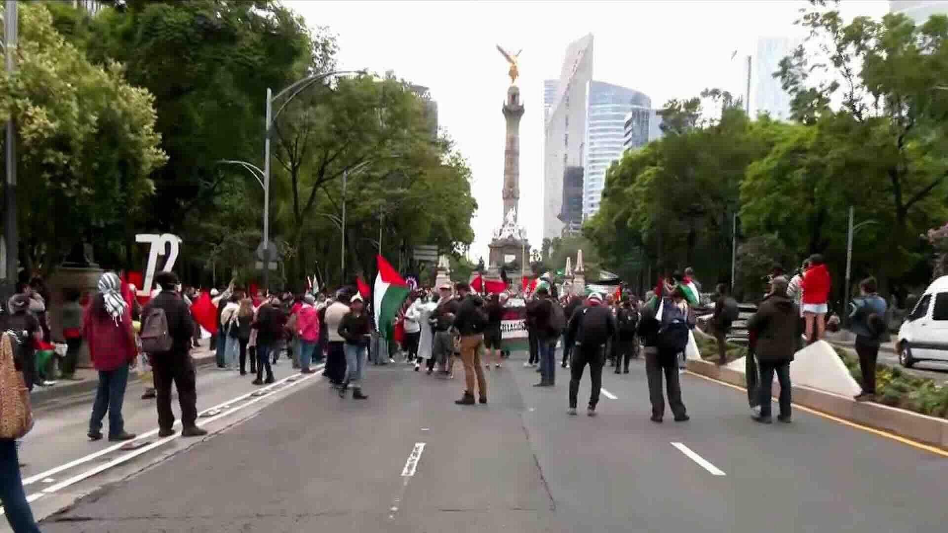 Propalestinos Marchan por Paseo de la Reforma Desde Ángel de la Independencia CDMX