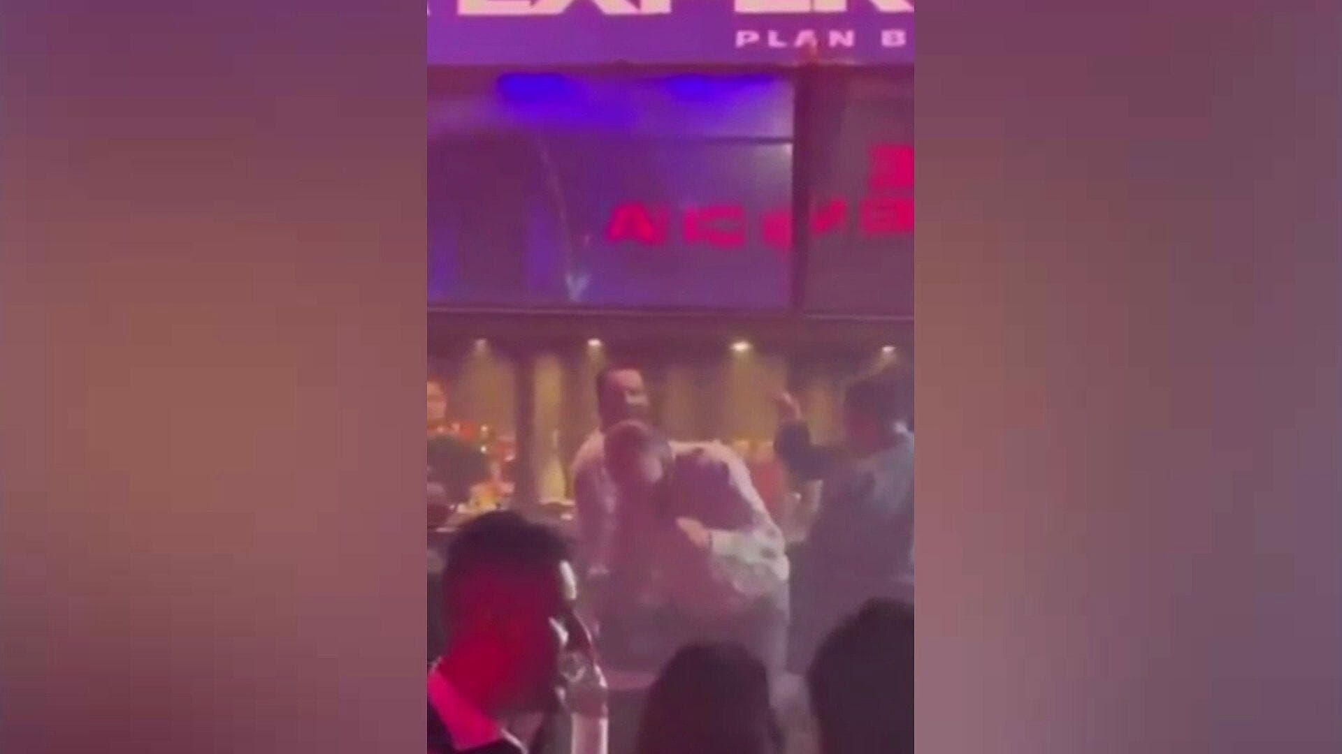 Captan a César Duarte Bailando En un Antro Luego de Ser Absuelto en EUA