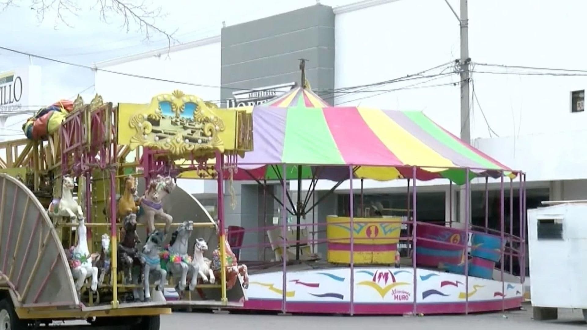 Comienzan a Instalar Juegos Mecánicos para la Feria de San Lorenzo en Ciudad Juárez