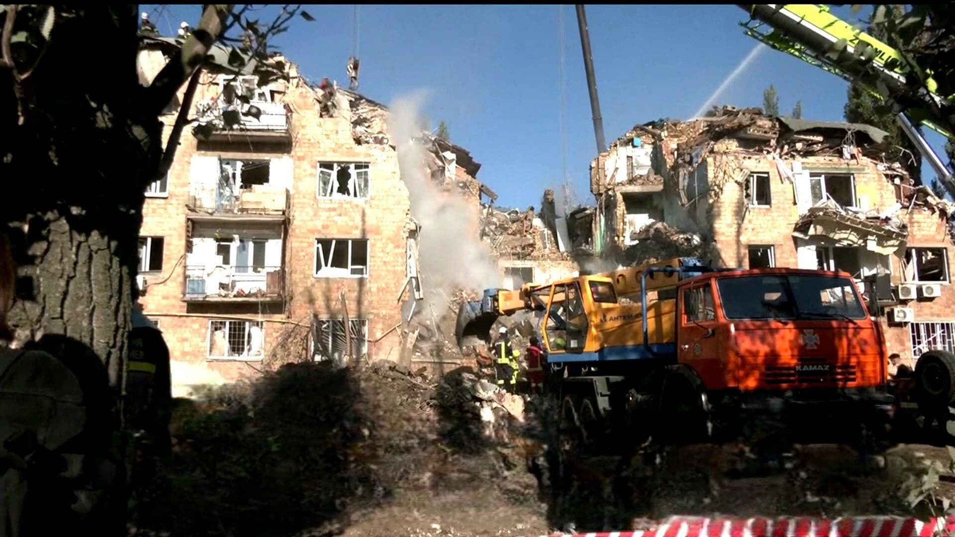 Ataque Masivo Ruso con Drones y Misiles Deja Muertos y Heridos en Kiev