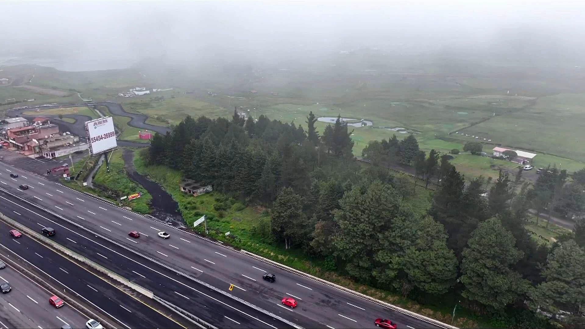 Neblina Afecta Visibilidad en La México-Toluca; Así se Ve Desde el Aire La Marquesa