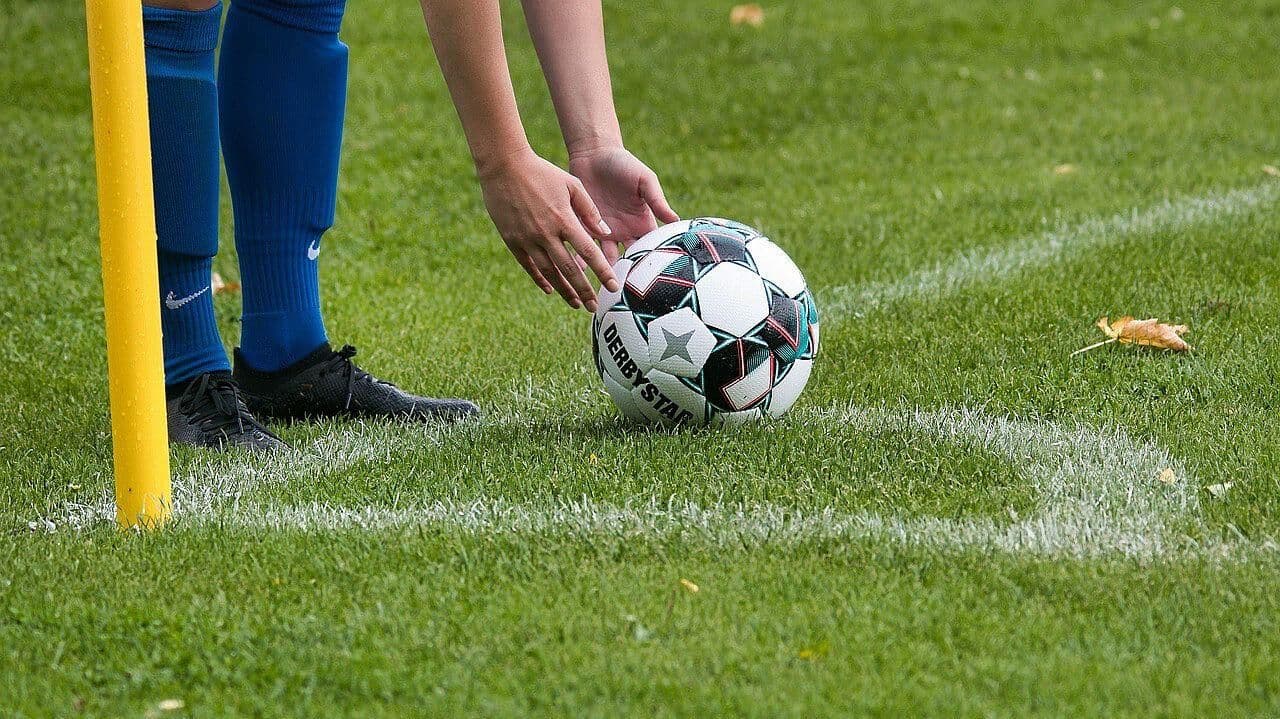 Despierta con Deportes: ¿FIFA Debe Detener Fuga de Talentos al Futbol de Arabia?