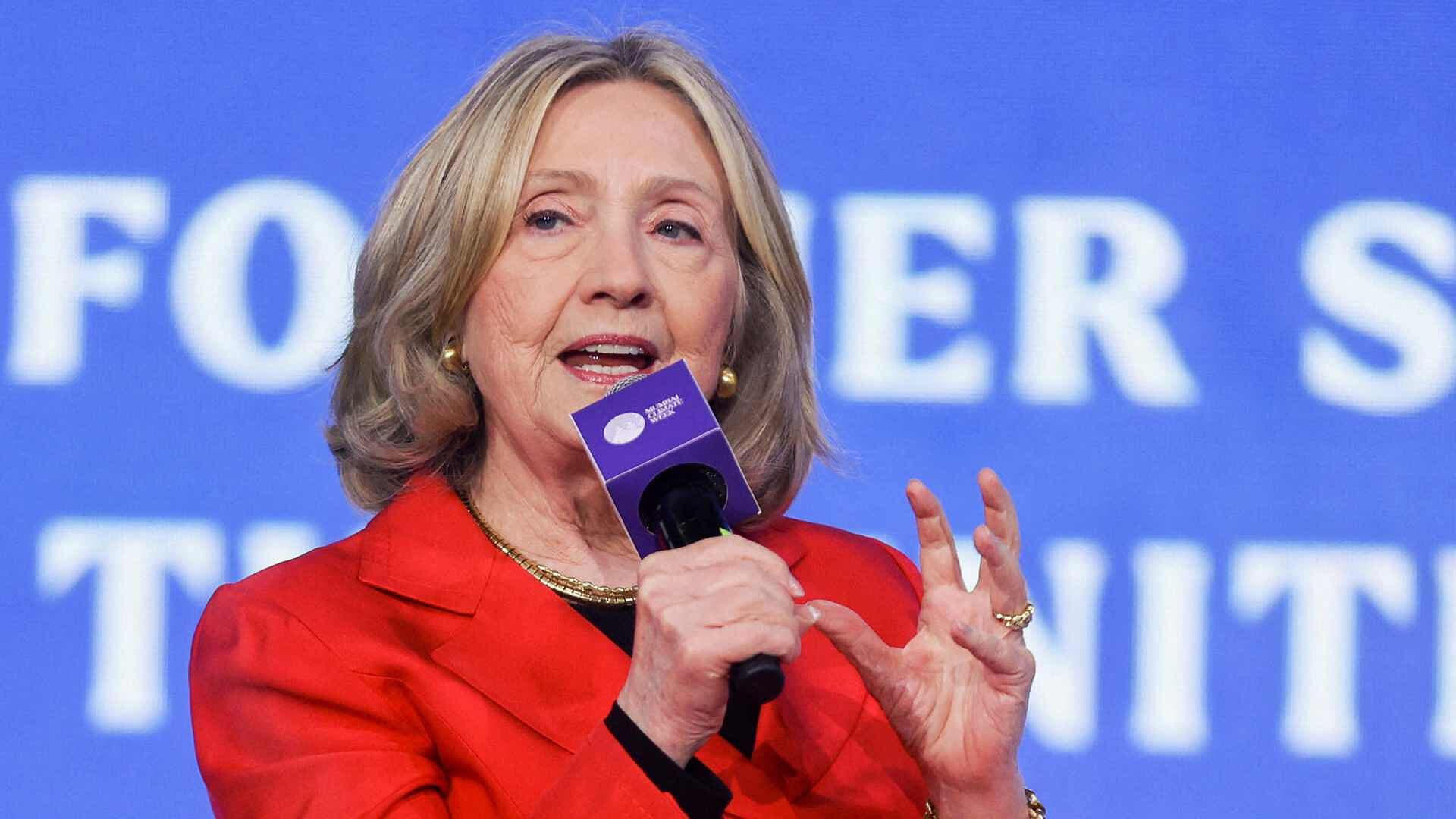 Hillary Clinton Testifica por Caso Epstein; Niega Conocerlo o Haber Visitado su Isla