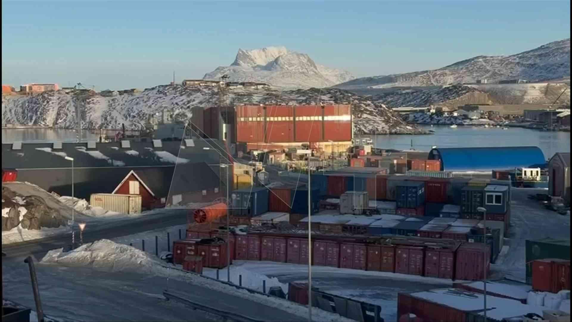 Disputa Mantiene a los Habitantes de Groenlandia en Incertidumbre