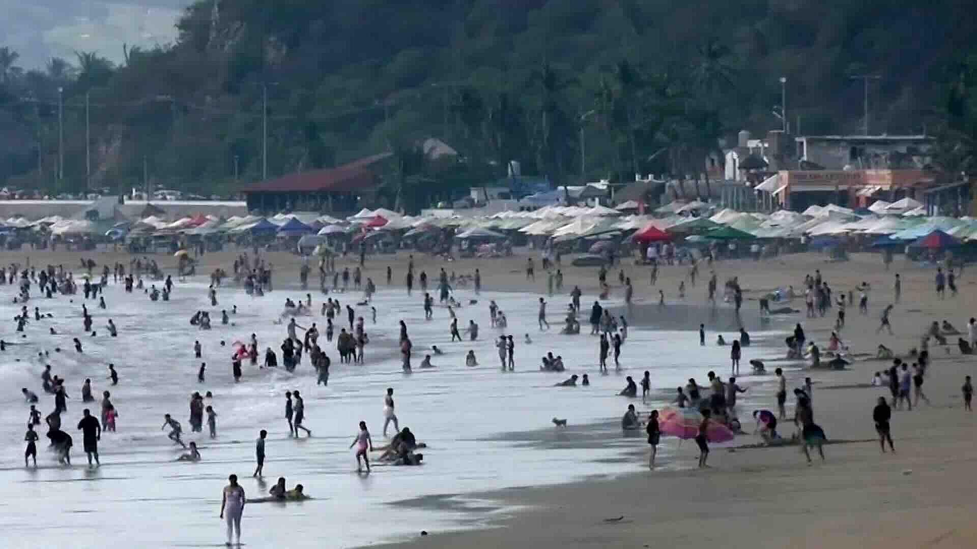 Colima Cierra Temporada Vacacional con Playas Llenas y Operativos de Seguridad