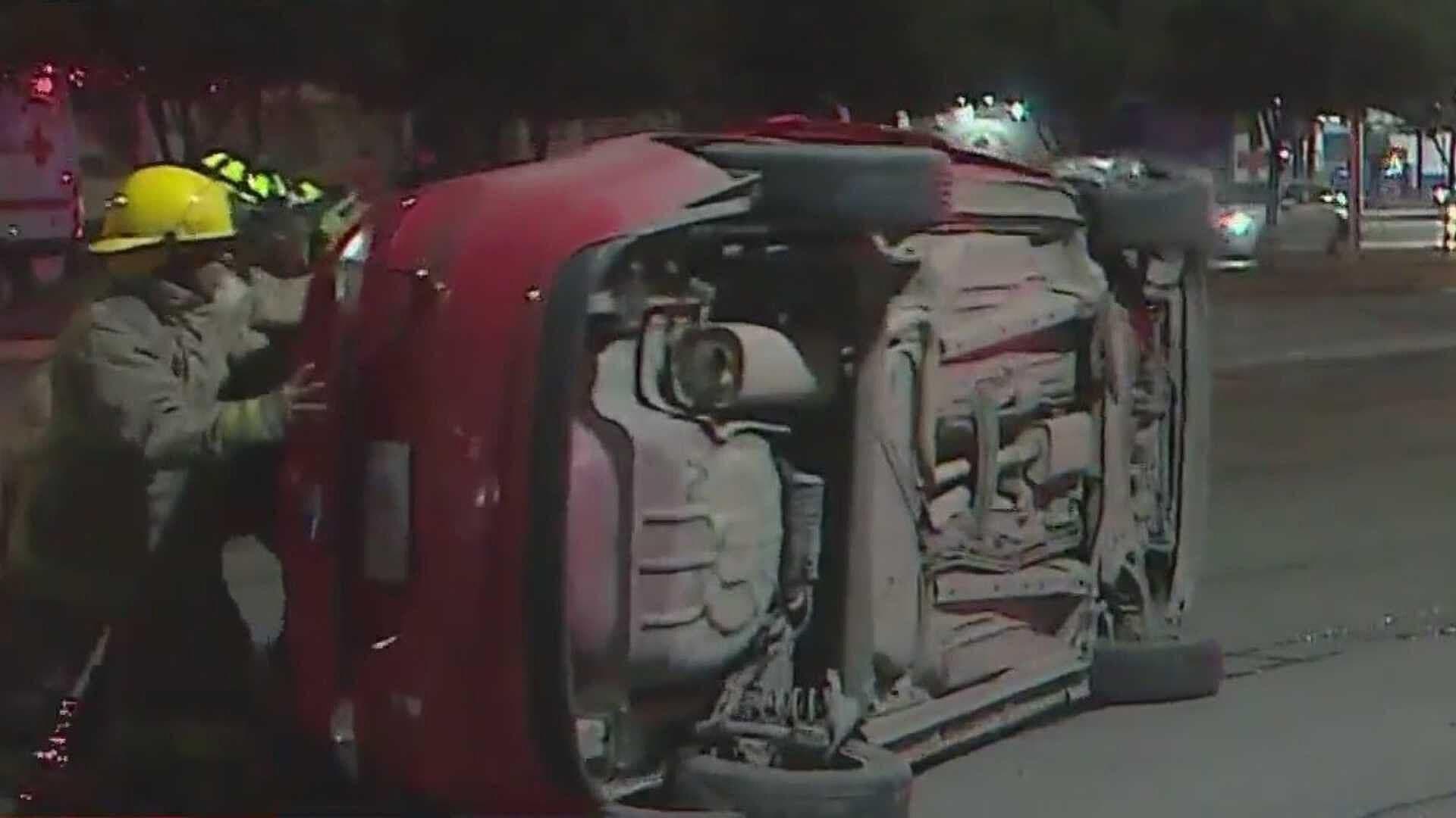 Vuelca y Termina Herido en la avenida Pablo Livas