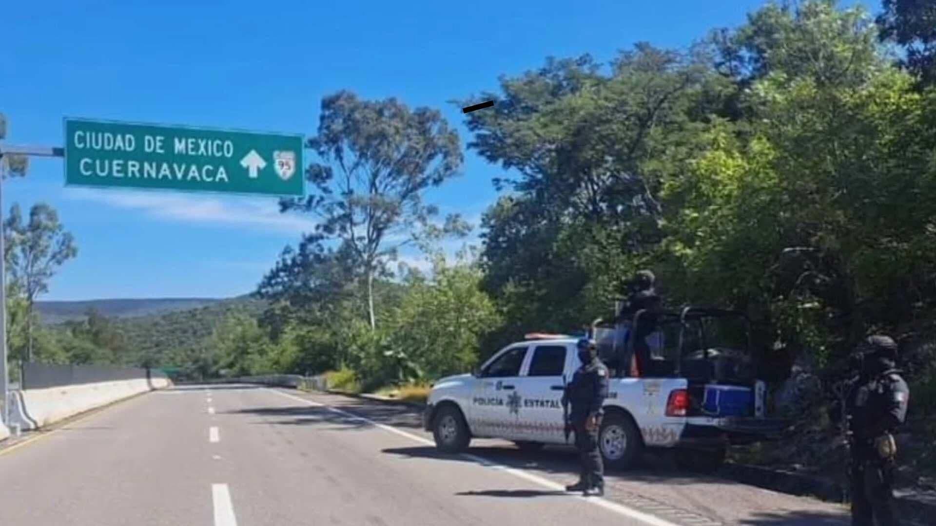 Matan a Mujer Durante Intento de Asalto en la Autopista del Sol, Guerrero