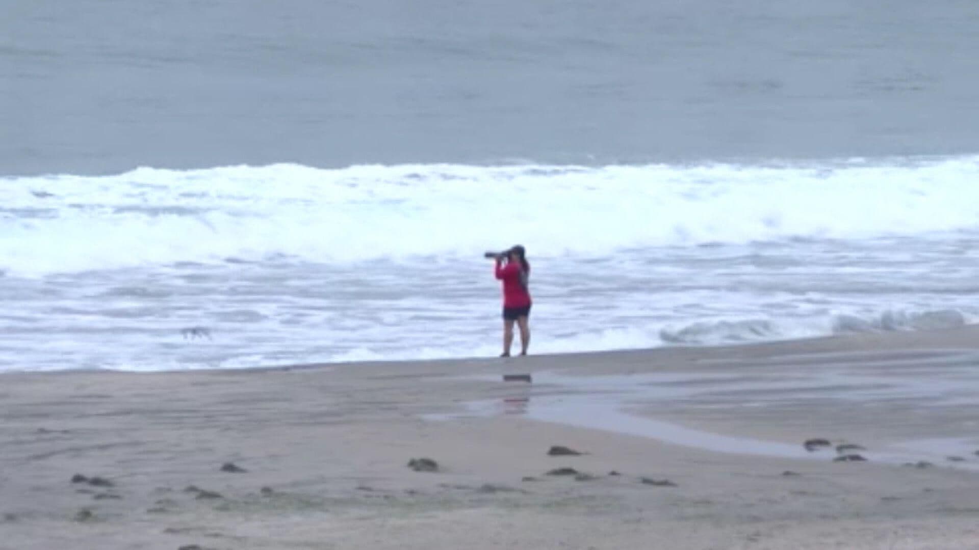 Continúa Intensa Búsqueda de Joven Desaparecido en Playa de Rosarito