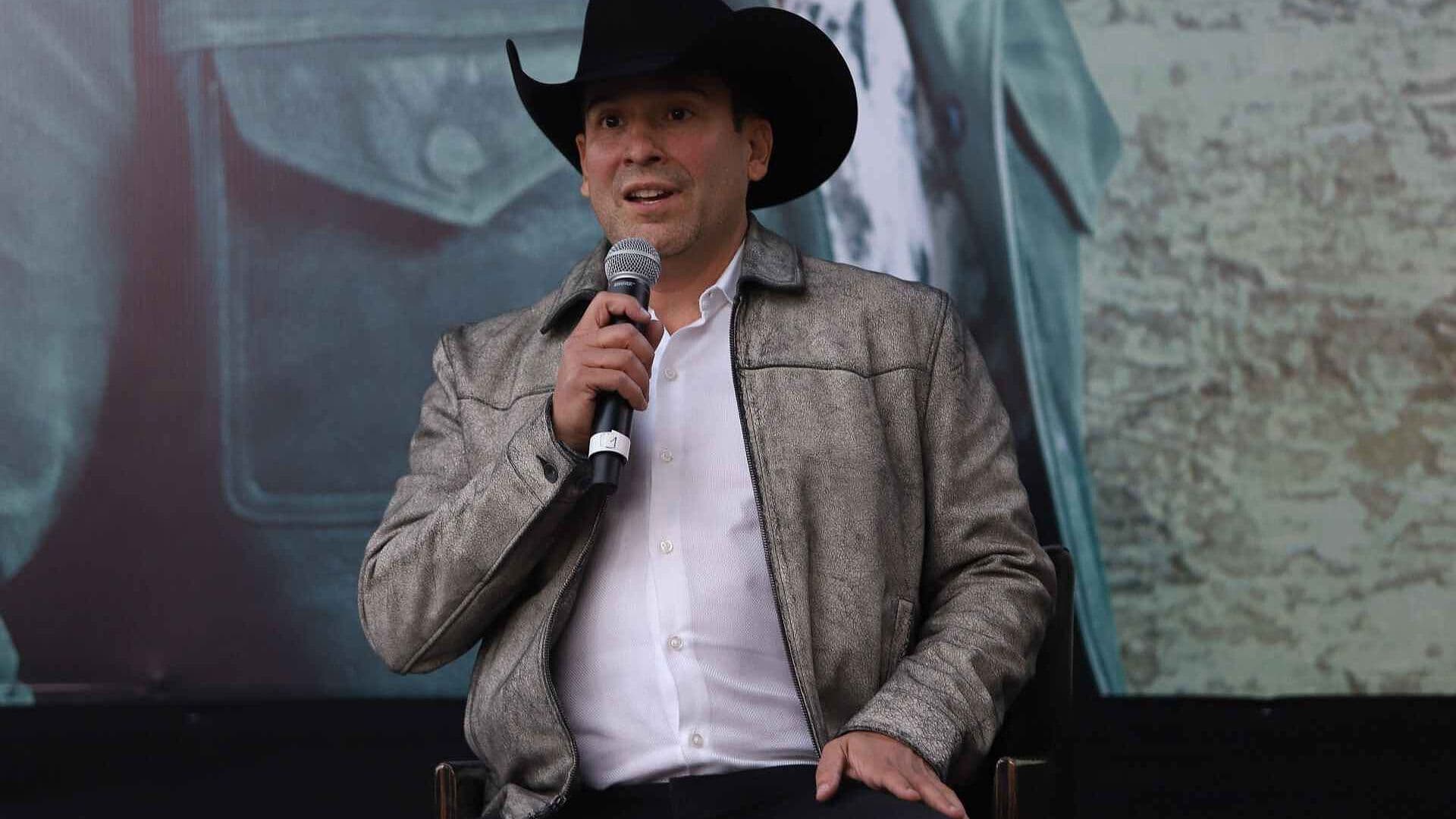 Bobby Pulido Aspira al Congreso de EUA: Gana Primaria Demócrata en Texas