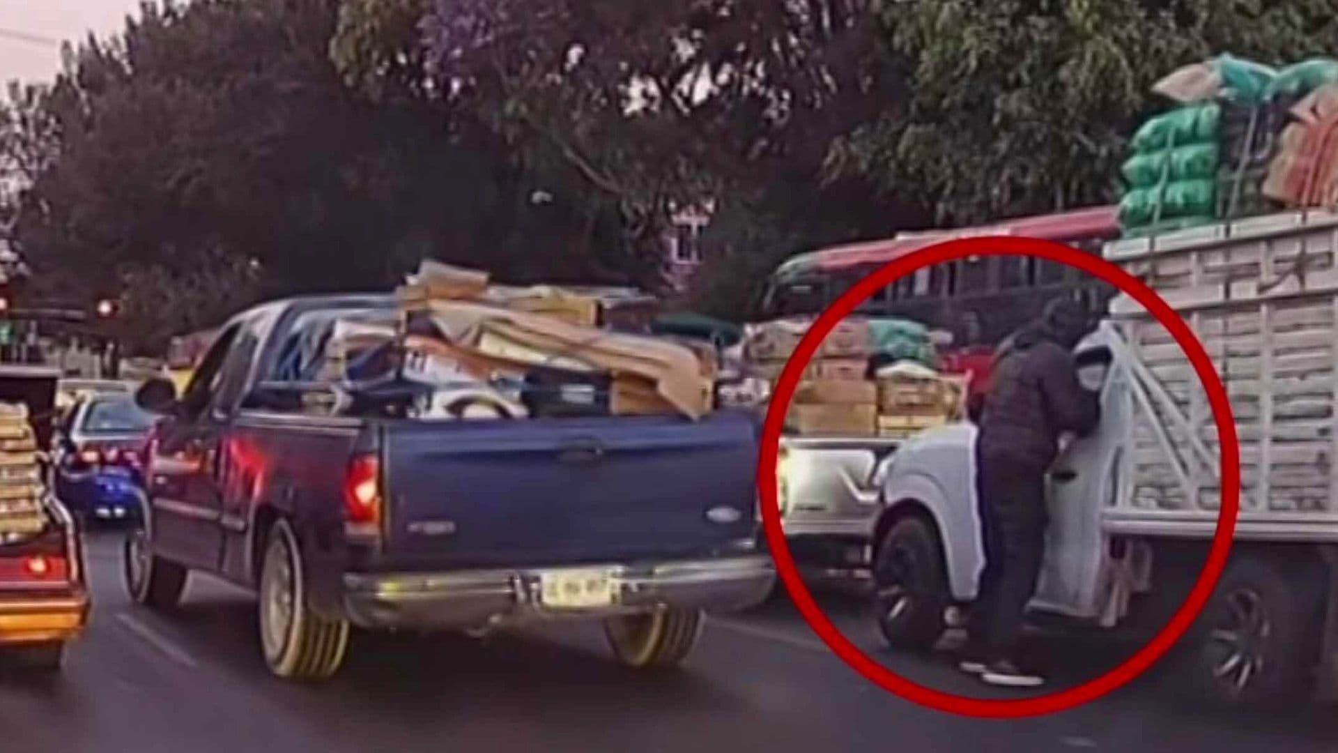 Video: Captan Asalto a Conductor en Medio del Tráfico en Eje 5 y Río Churubusco