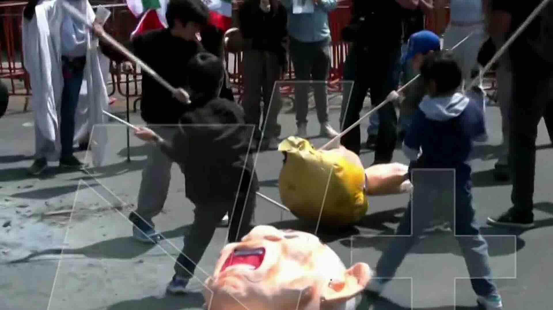 Protesta Pro Palestina Bloquea Calzada Legaria Frente a Embajada de EU en CDMX
