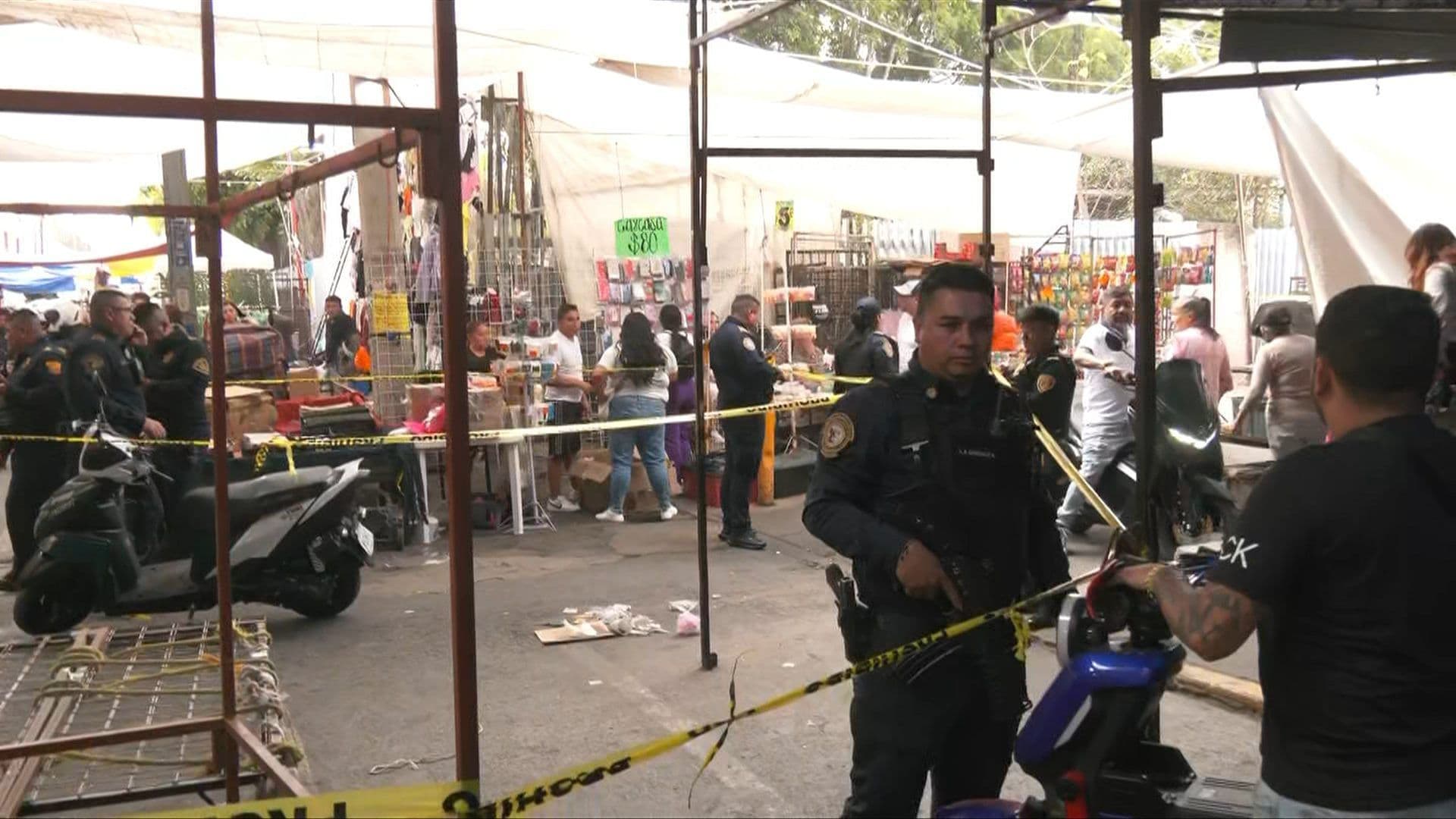 Balean a Padre e Hijo en Tepito: Hombre Muere y Menor Resulta Lesionado Tras Ataque a Tiros