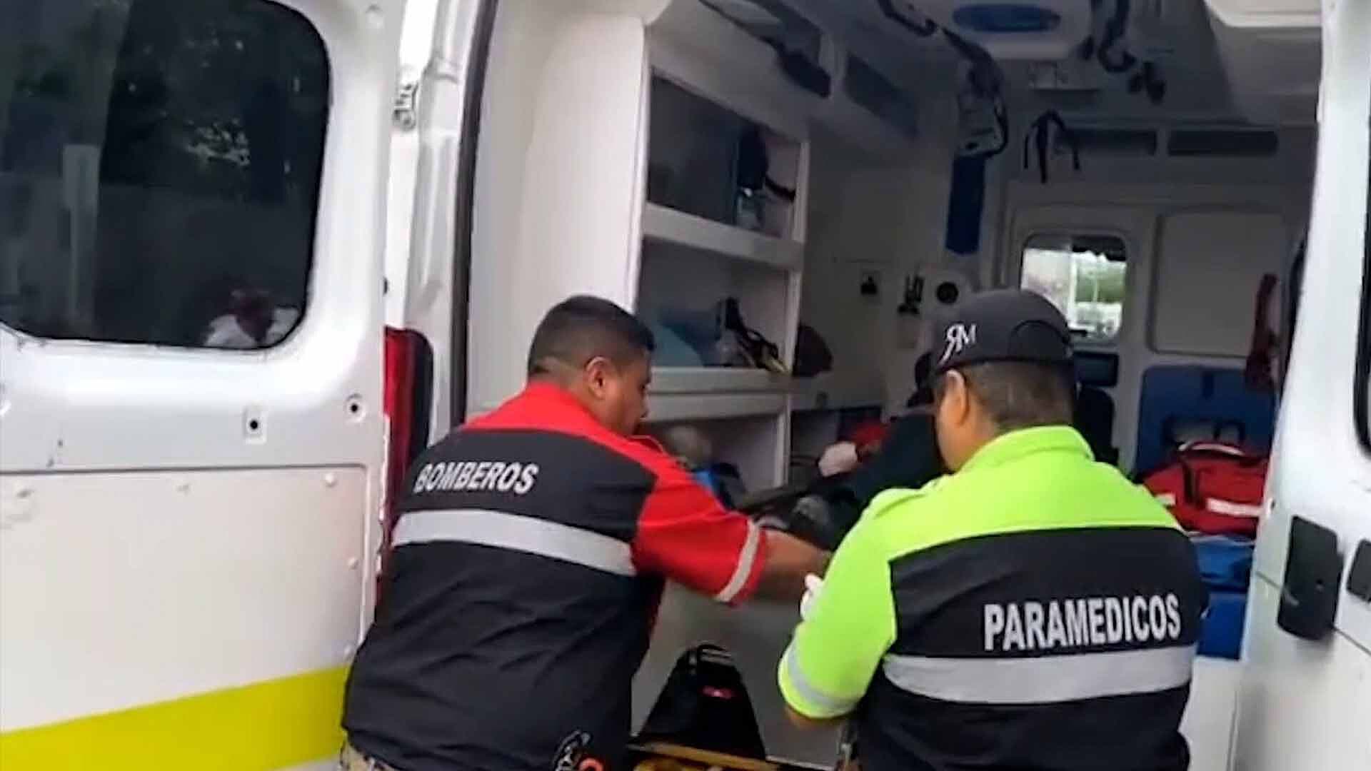 Taxista Arrolla a Peatón Afuera del SAT en Piedras Negras