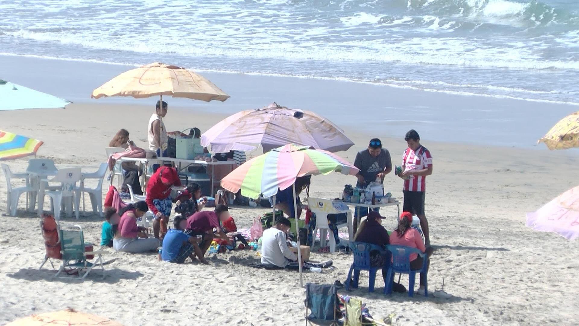 Reportan Aumento en Visitantes de Playas en Tijuana Durante Fin de Semana por Calor
