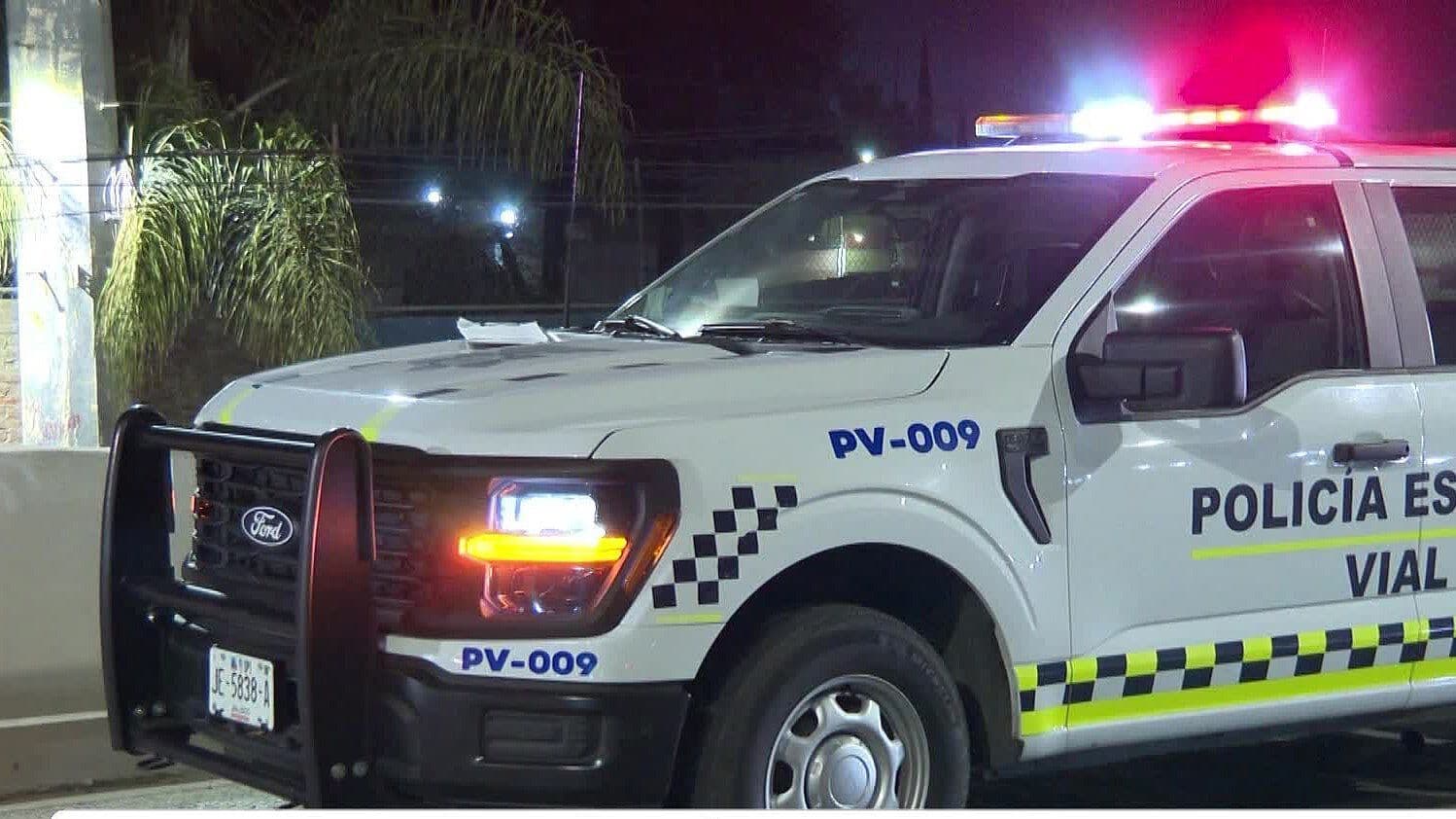 Motociclista se Queda Dormido y Choca Contra Patrulla Vial en El Salto