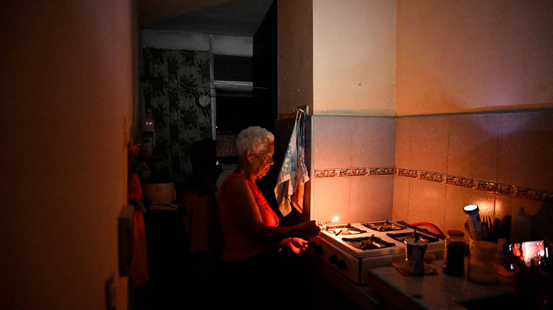 El Sistema Eléctrico en La Habana, Cuba, Registra Una Desconexión Total