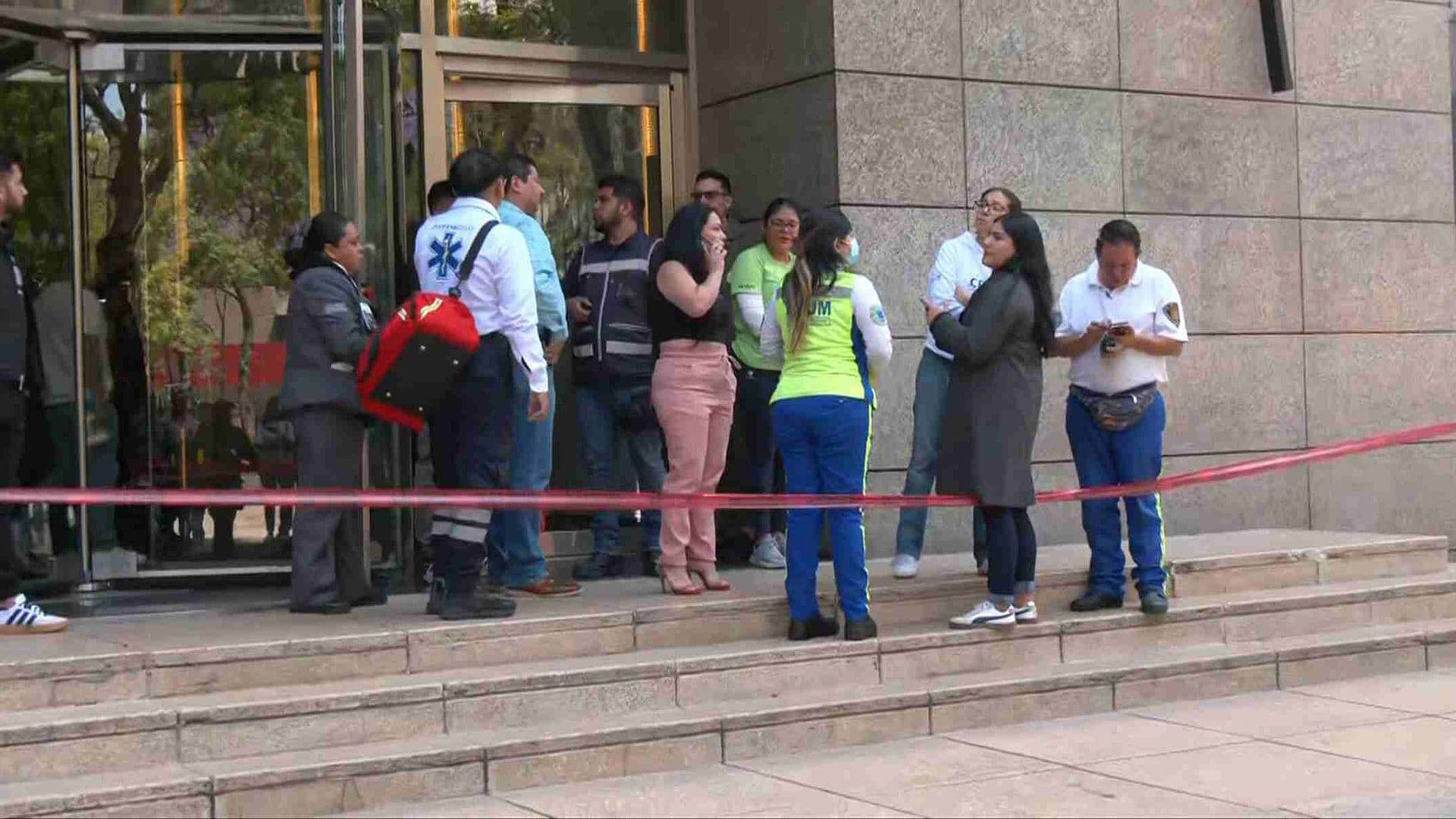 Mujer Muere tras Caer de una Gran Torre en Reforma, CDMX