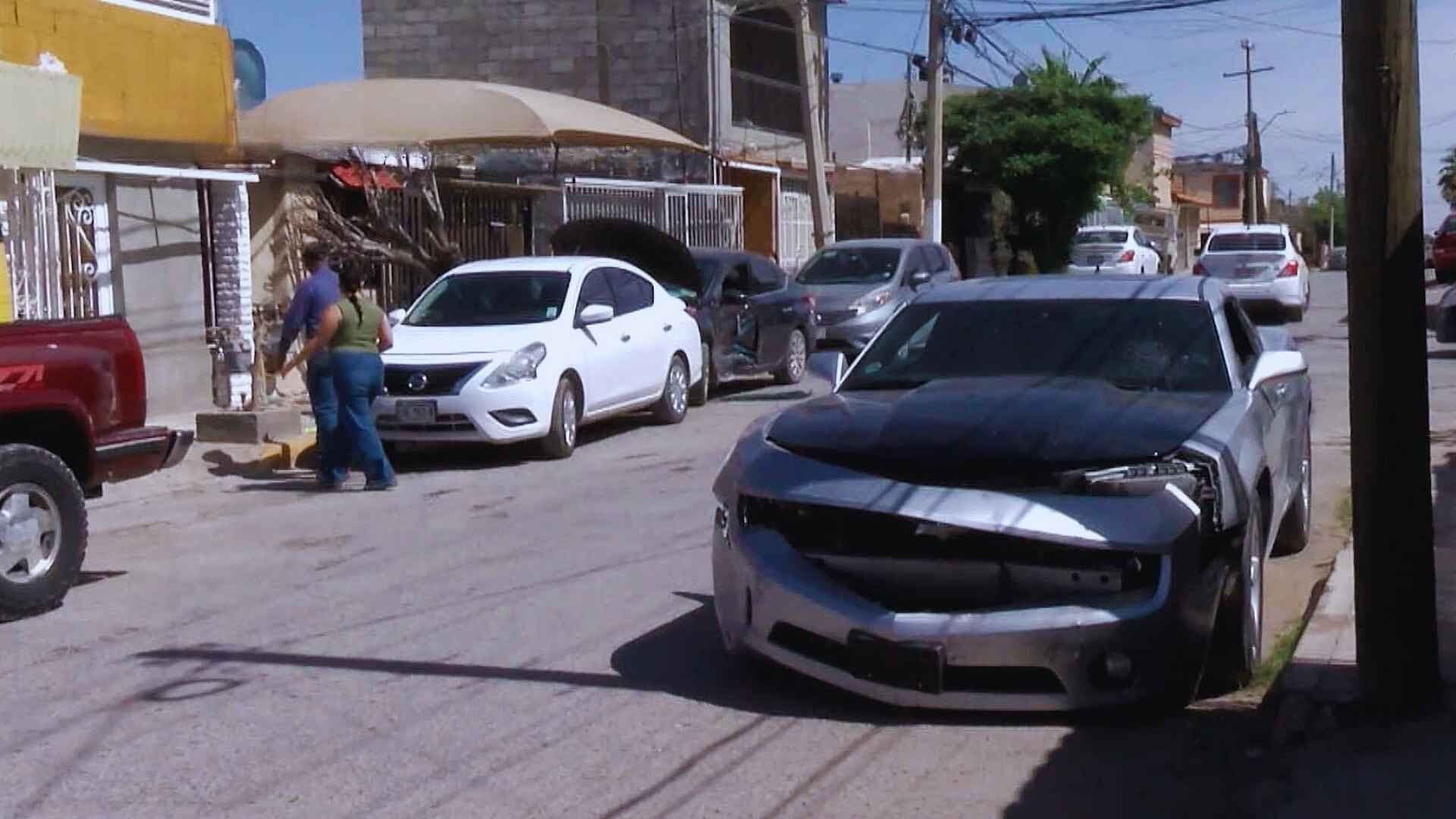 Joven de 18 Años Toma el Auto de Su Tío Sin Permiso y Choca Dos Veces en Cd. Juárez