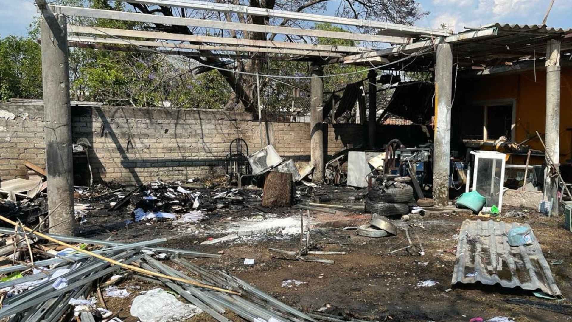 Explota Polvorín Clandestino en una Vivienda de Izúcar de Matamoros, Puebla