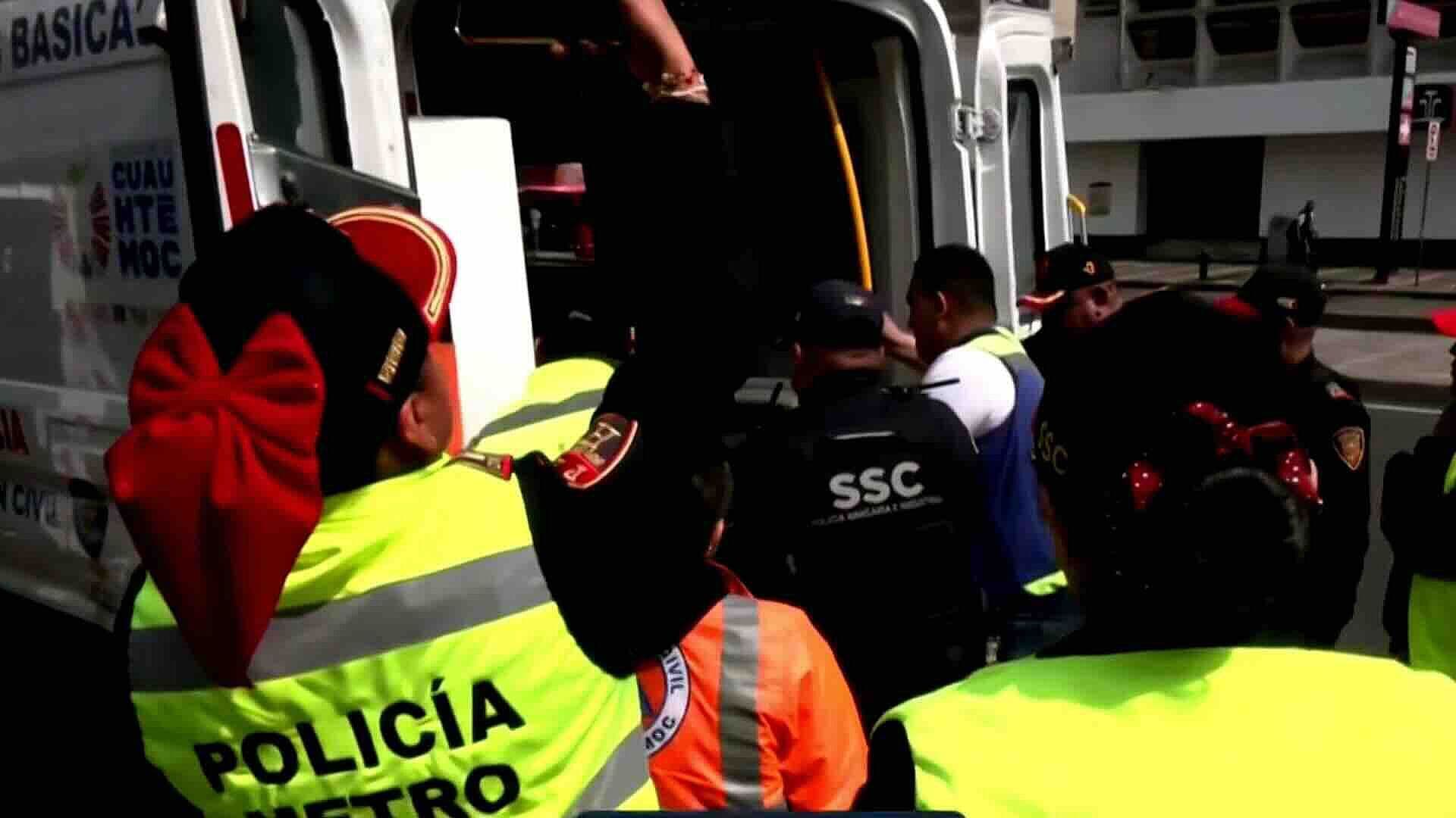 Atienden a Policía Tras Caída en Estación Salto del Agua del Metro de la CDMX