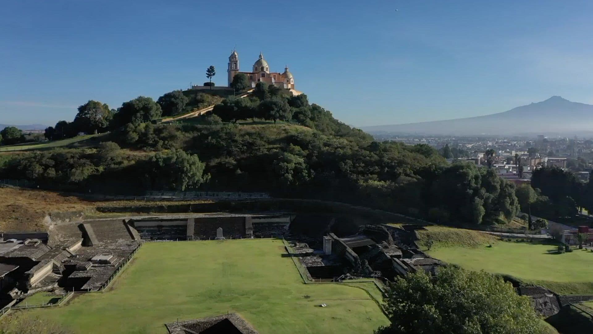 Congreso de Puebla Solicita Mejorar la Protección de la Pirámide de Cholula ante Reapertura