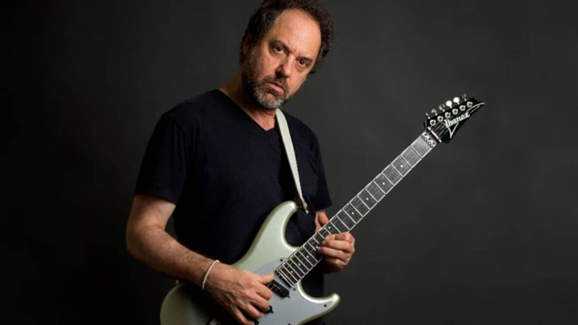 EL Exguitarrista de Caifanes, Alejandro Marcovich, se Encuentra en Coma tras Sufrir un Derrame