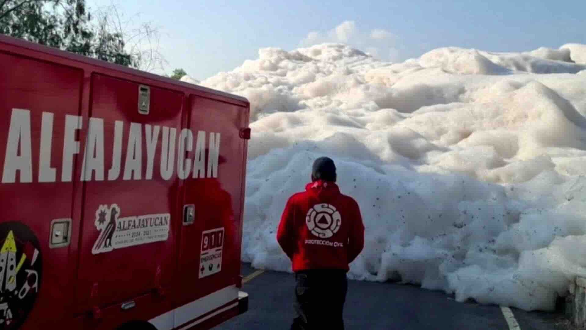 Espuma Tóxica Cerró Carretera Alfajayucan-Chilcuautla en Hidalgo