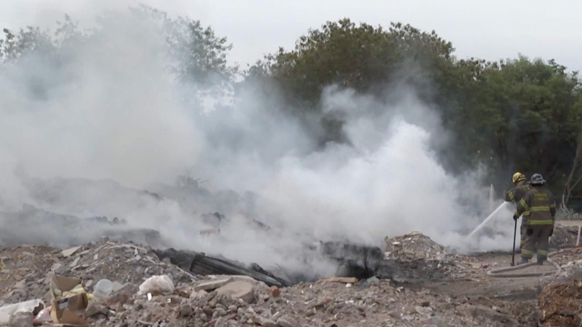 Adulto Mayor es Localizado Sin Vida Durante Incendio Forestal en Guaymas, Sonora