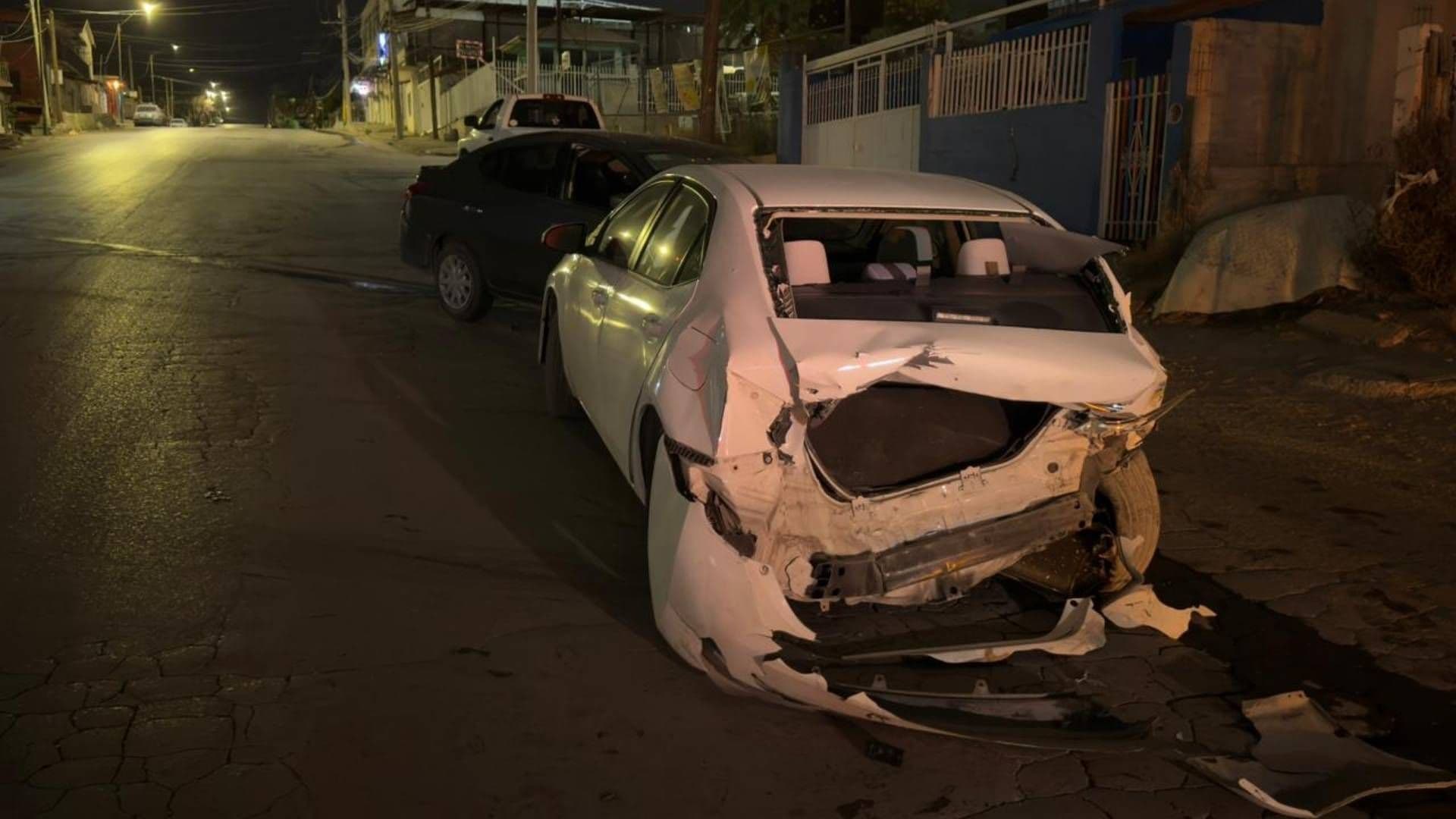 Vehículos Quedaron Obstruyendo la Vialidad