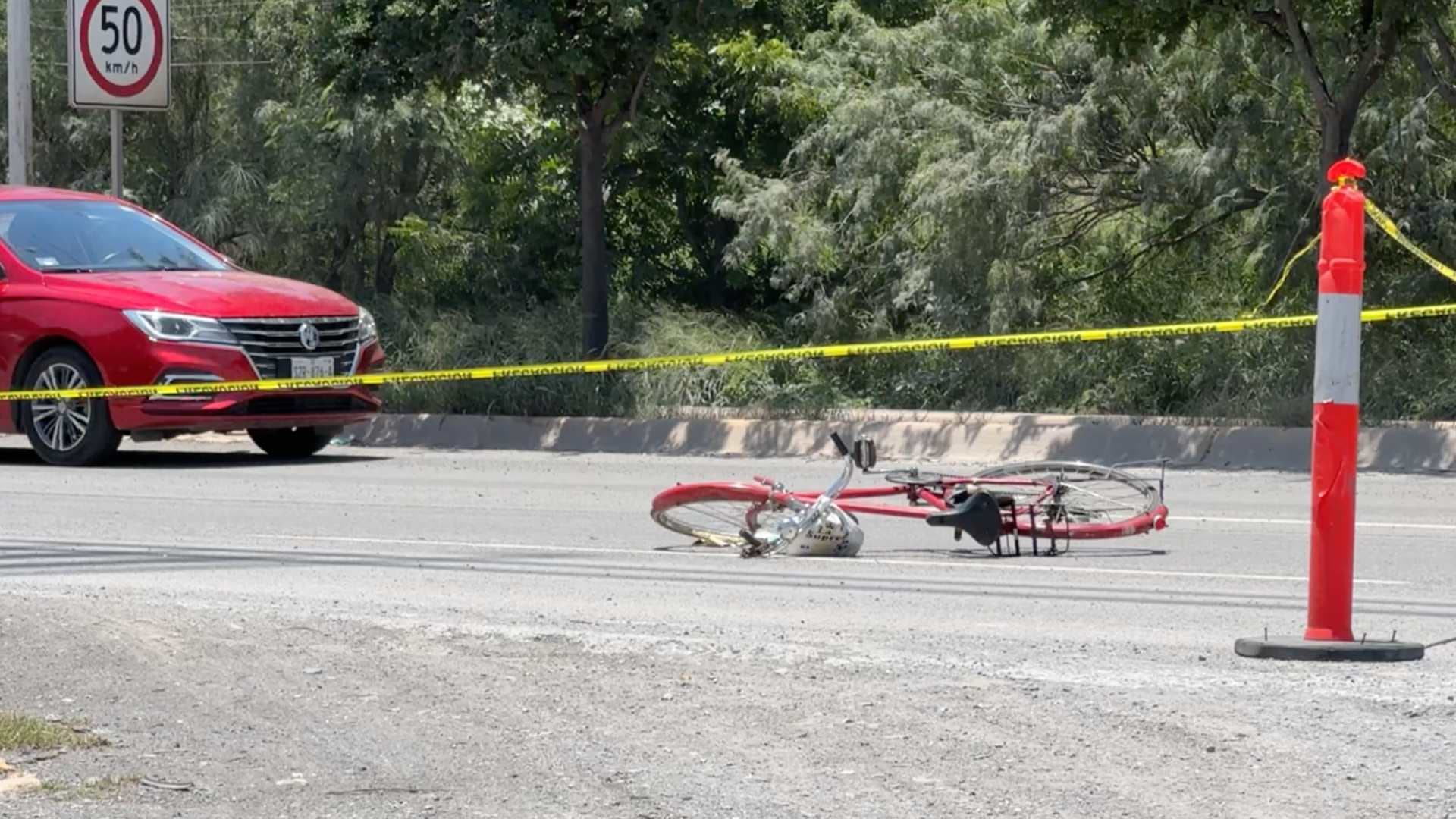 Ciclista Muere tras Ser Atropellado en Carretera Mezquital-Santa Rosa en Apodaca, Nuevo León