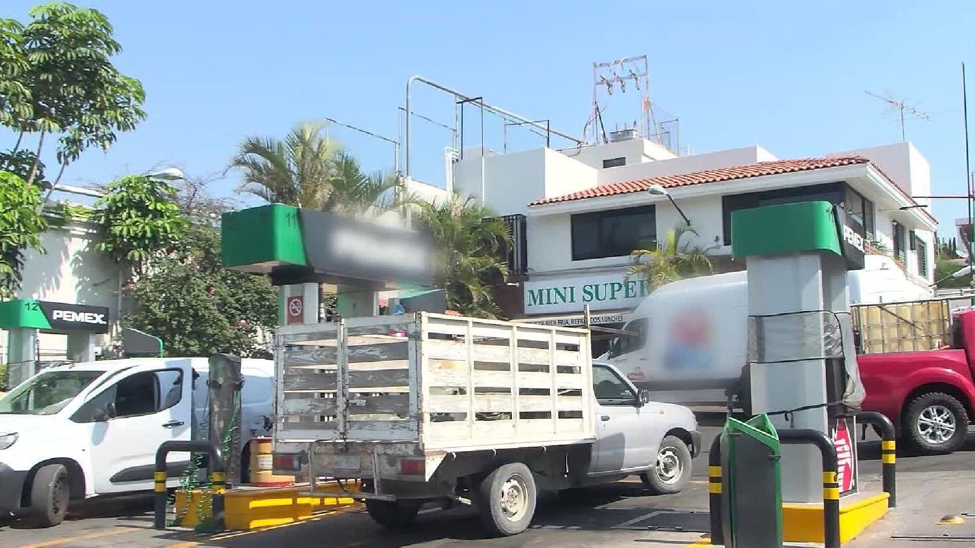 Esperan que Niño de 2 Años Abandonado en Gasolinera de Zapopan sea Reclamado por un Familiar