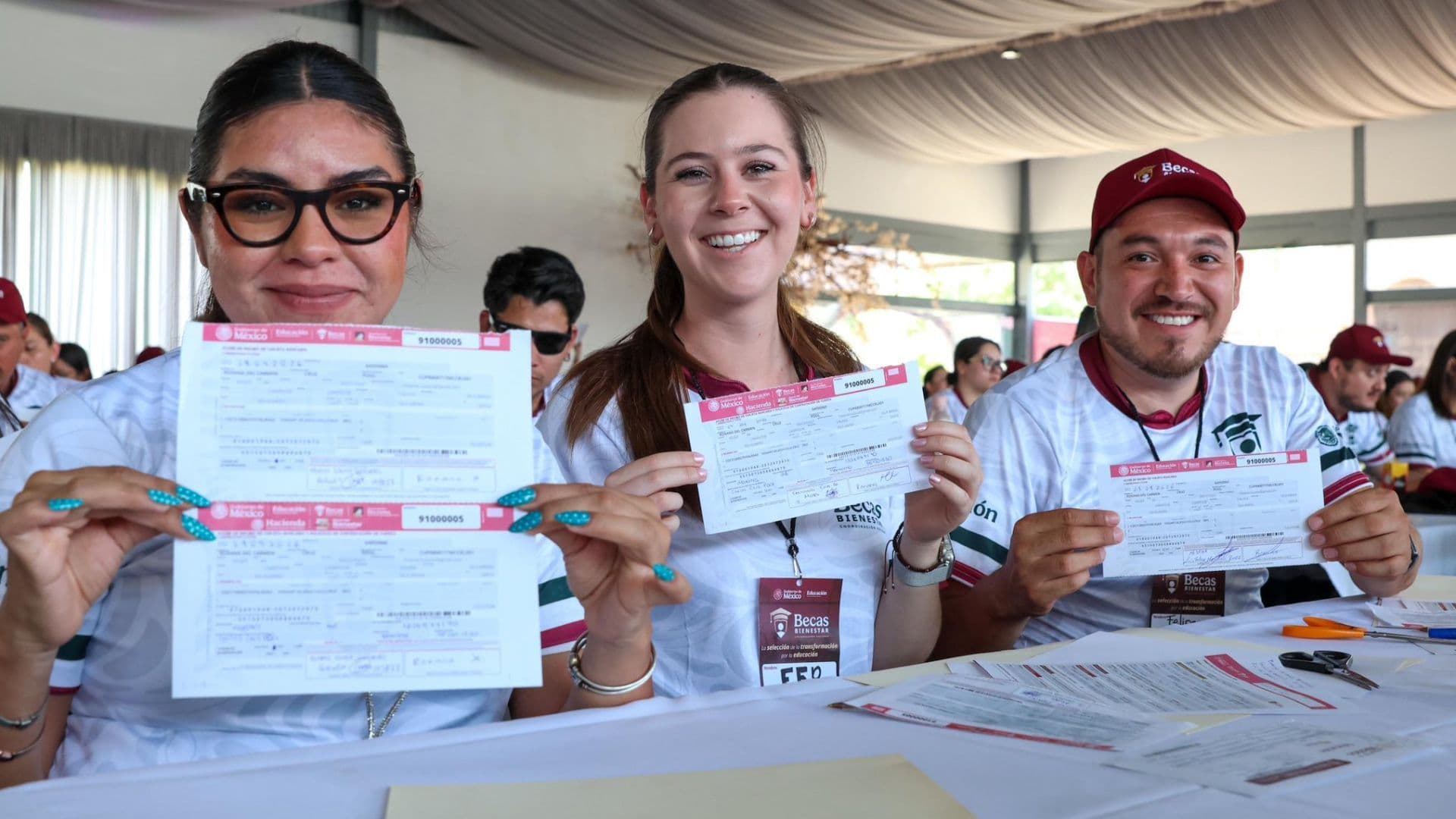 SEP Inicia Entrega de Tarjetas Beca Rita Cetina Primaria 2026