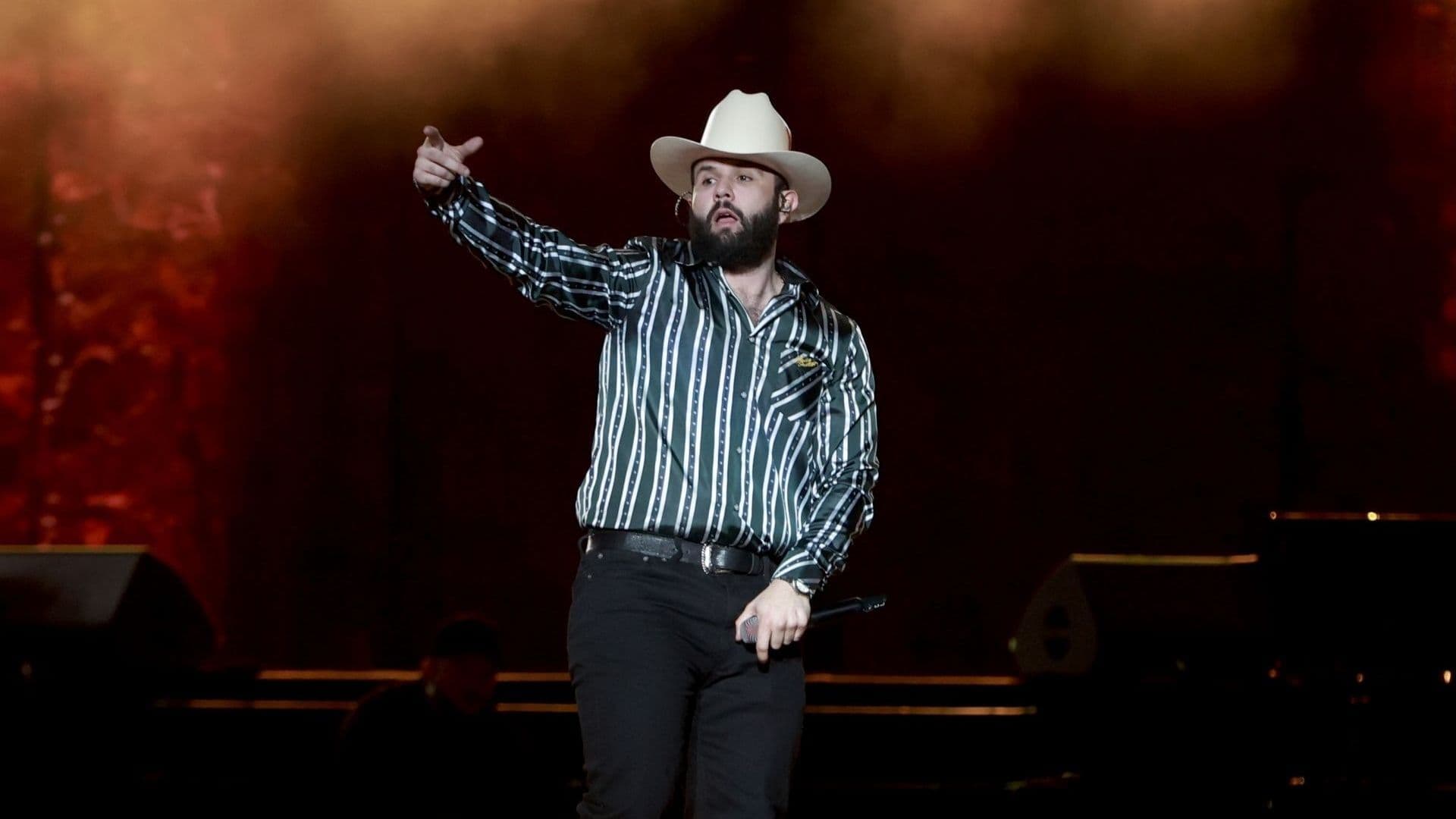 Concierto de Carin León